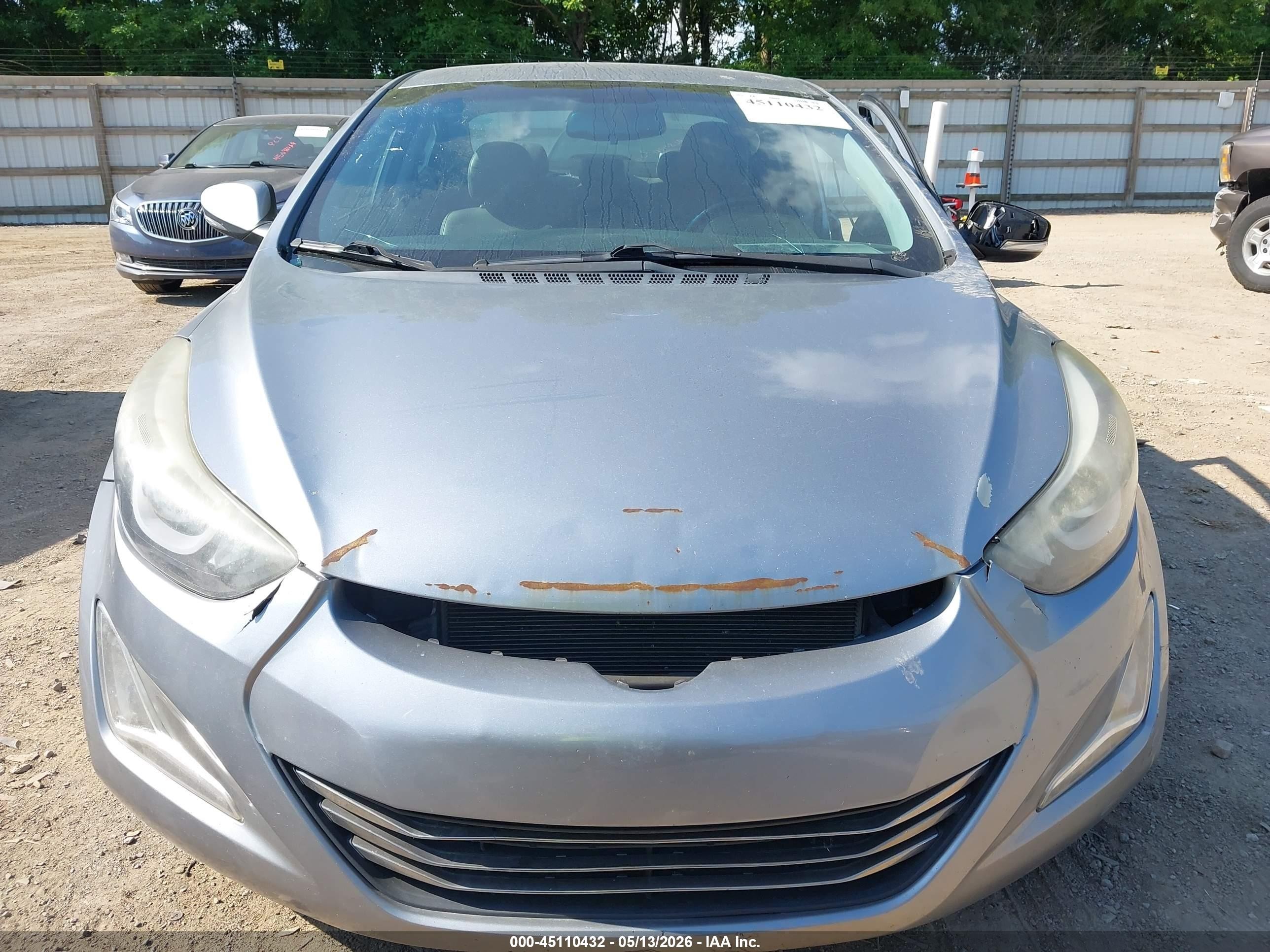 2015 Hyundai Elantra Limited Silver vin: 5NPDH4AE4FH561759