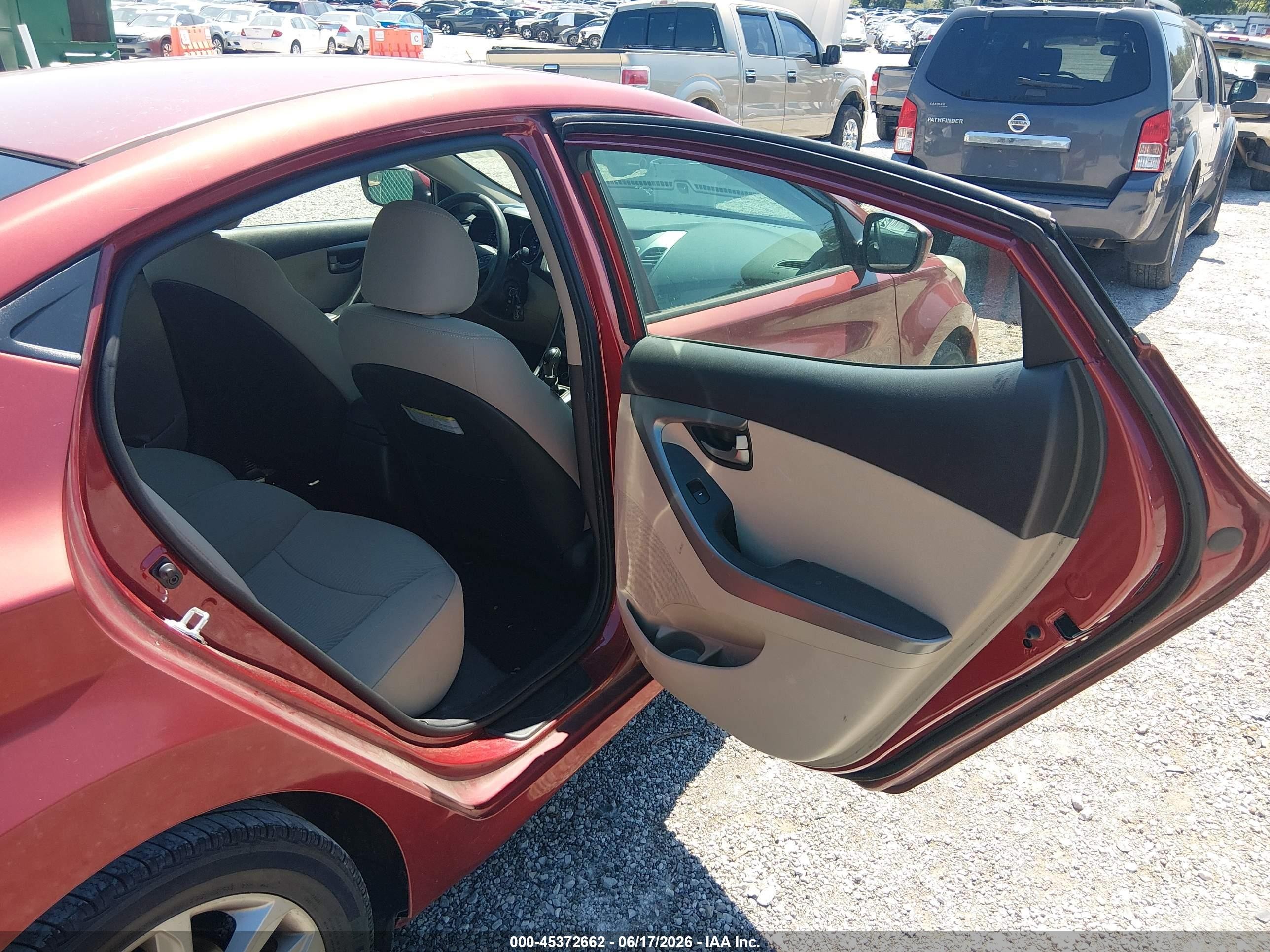 2015 Hyundai Elantra Se Red vin: 5NPDH4AE4FH572468