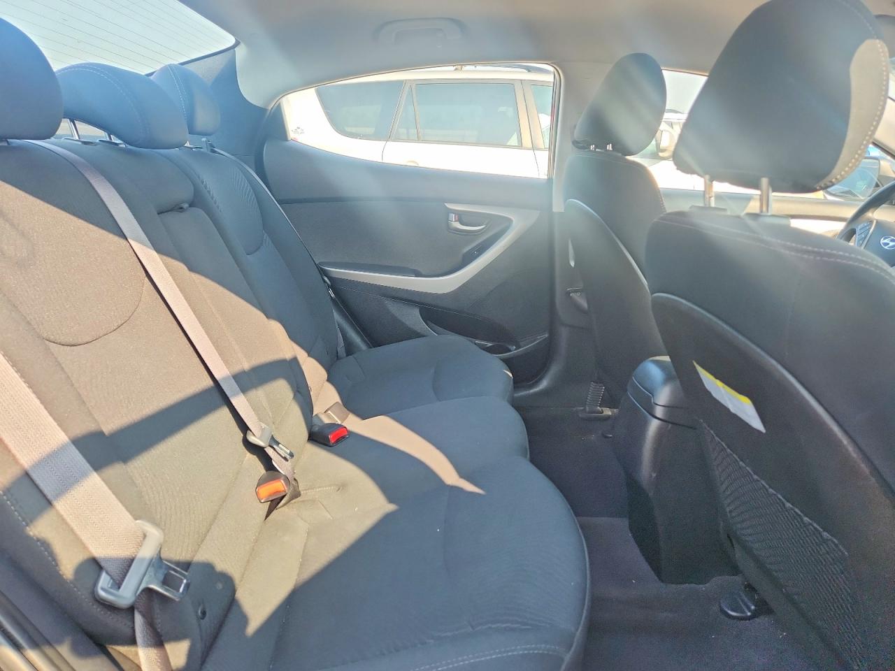 2015 Hyundai Elantra Se Black vin: 5NPDH4AE4FH577928