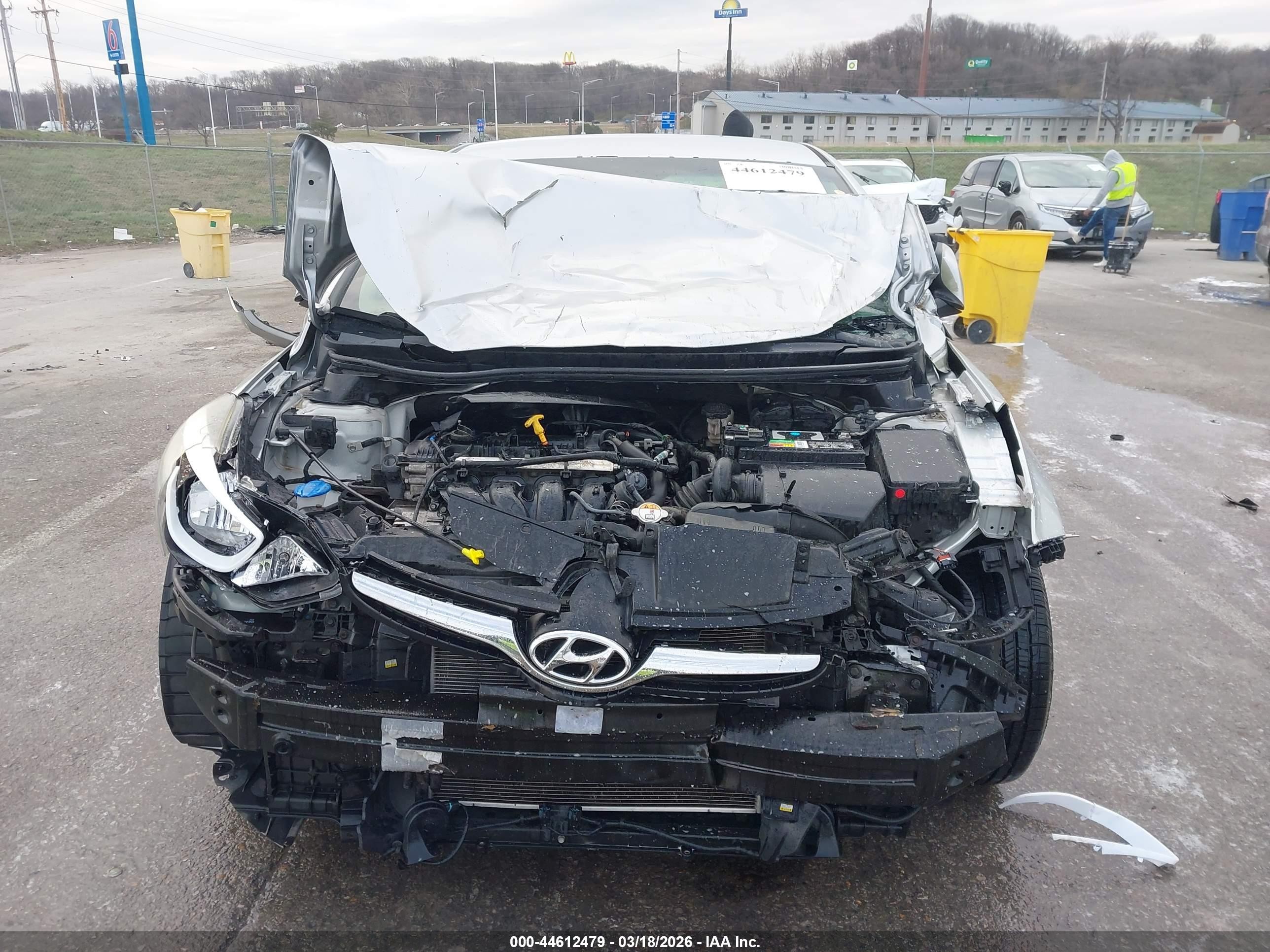 2015 Hyundai Elantra Se Silver vin: 5NPDH4AE4FH579761