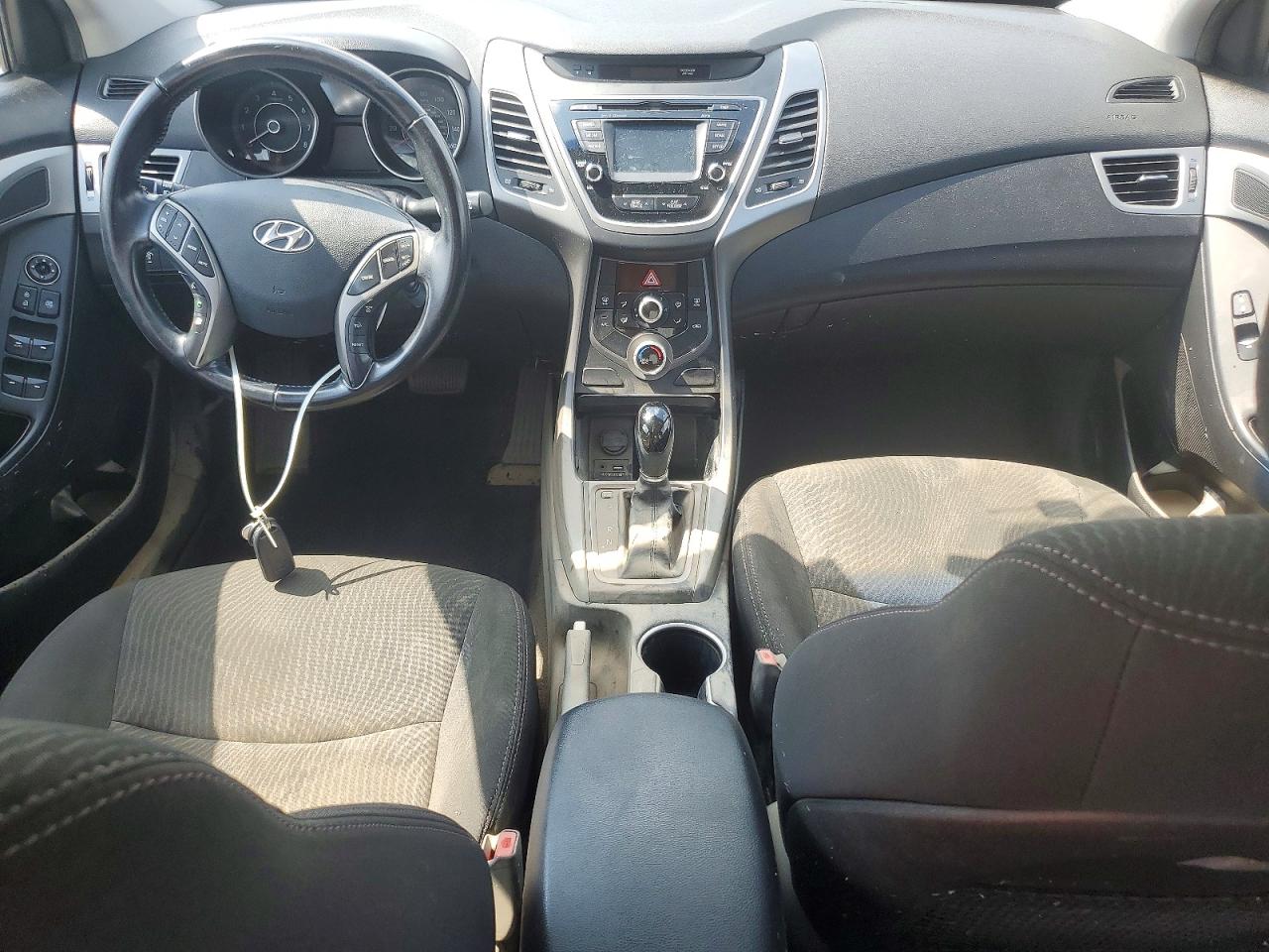 2015 Hyundai Elantra Se Silver vin: 5NPDH4AE4FH581414