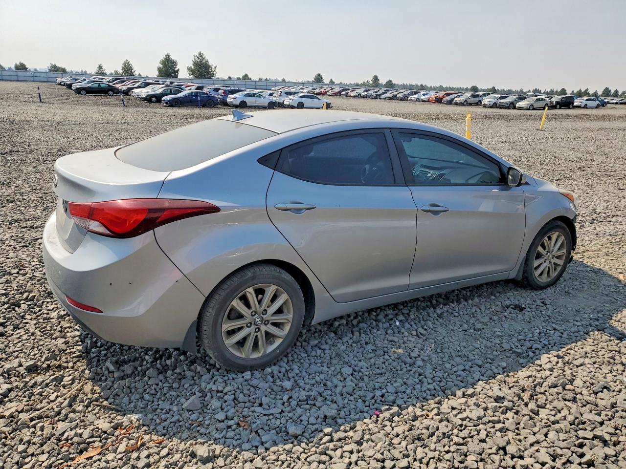 2015 Hyundai Elantra Se Silver vin: 5NPDH4AE4FH582885