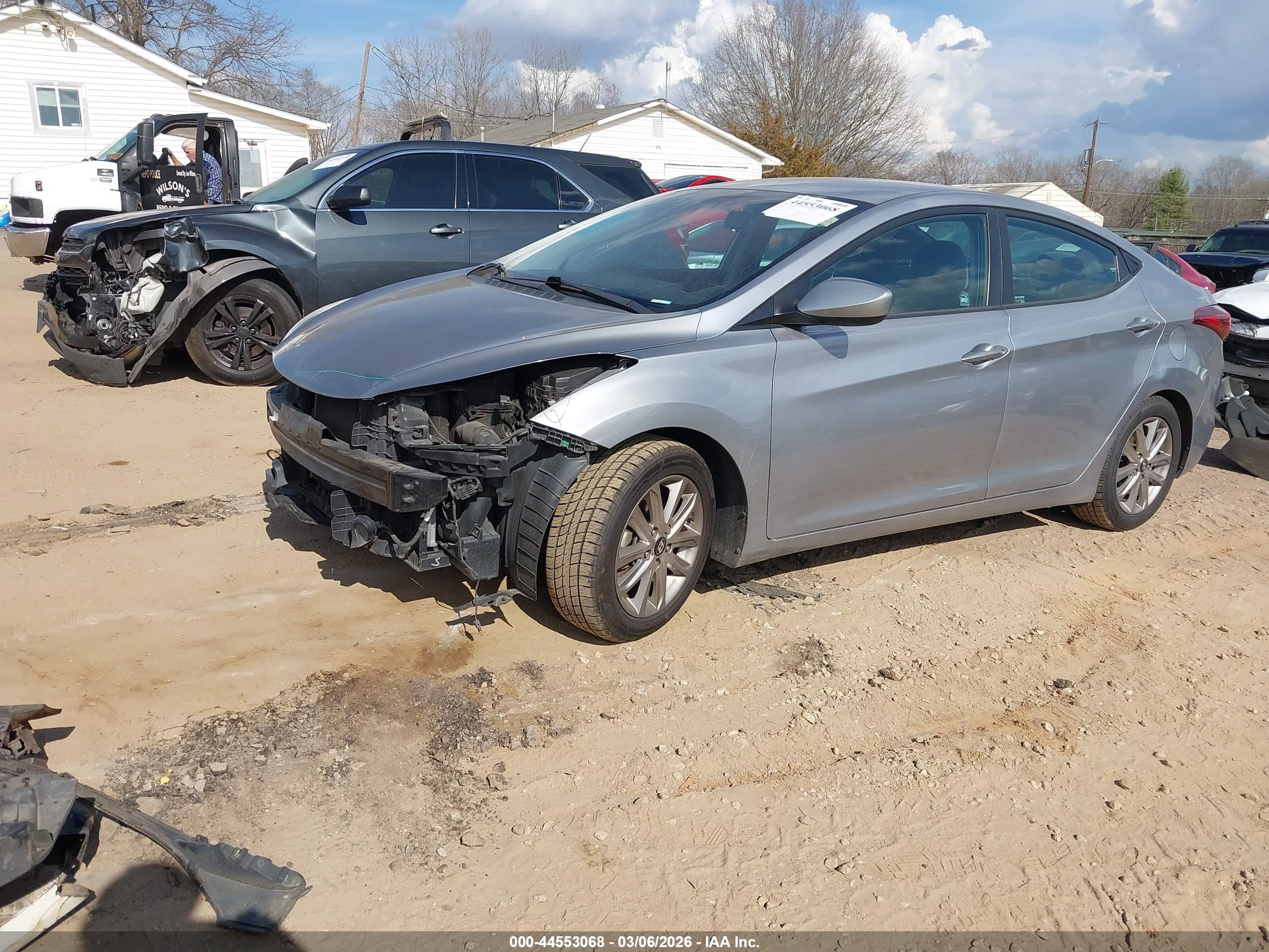 2015 Hyundai Elantra Se Silver vin: 5NPDH4AE4FH583423