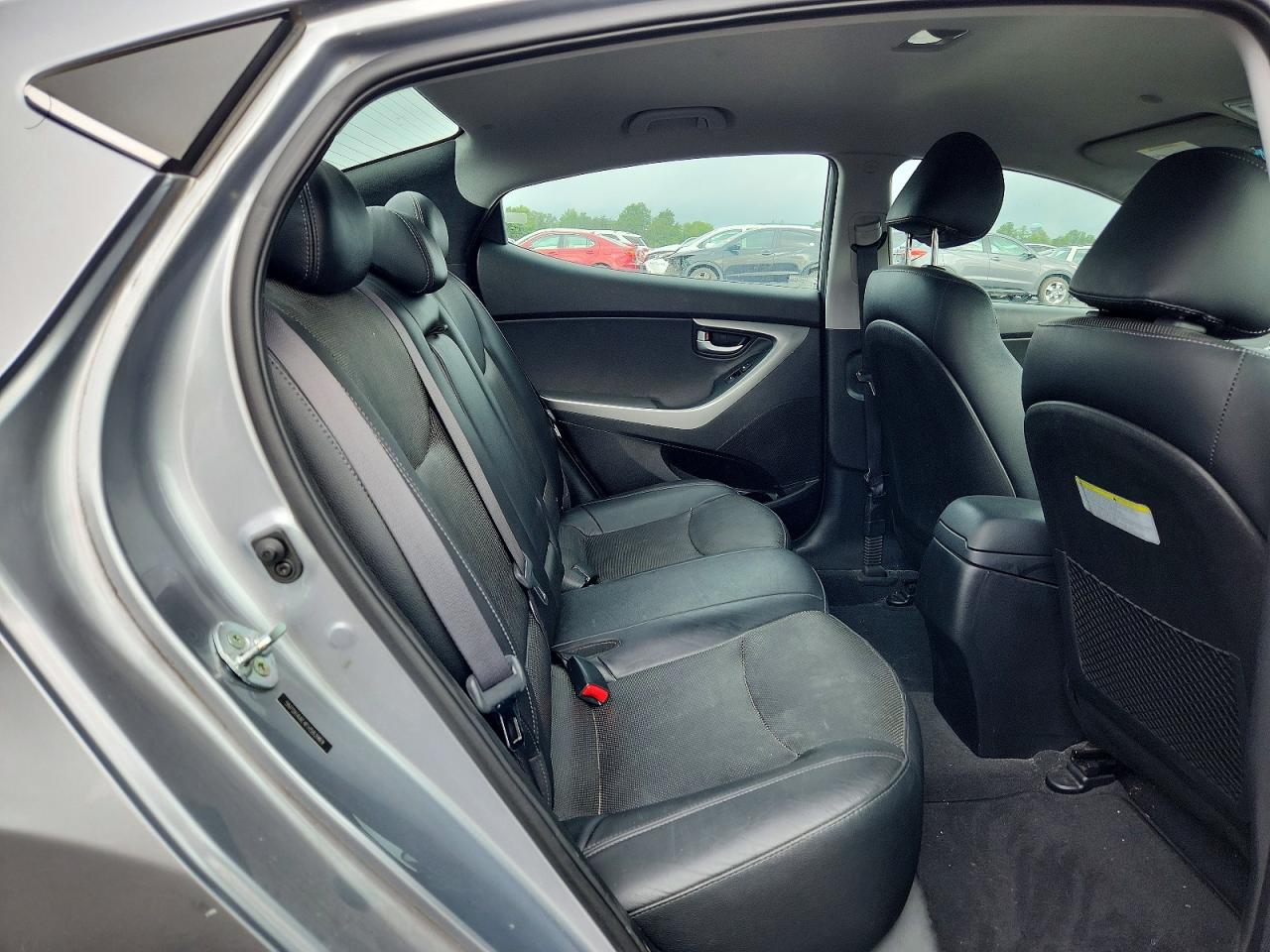 2015 Hyundai Elantra Limited Silver vin: 5NPDH4AE4FH583969