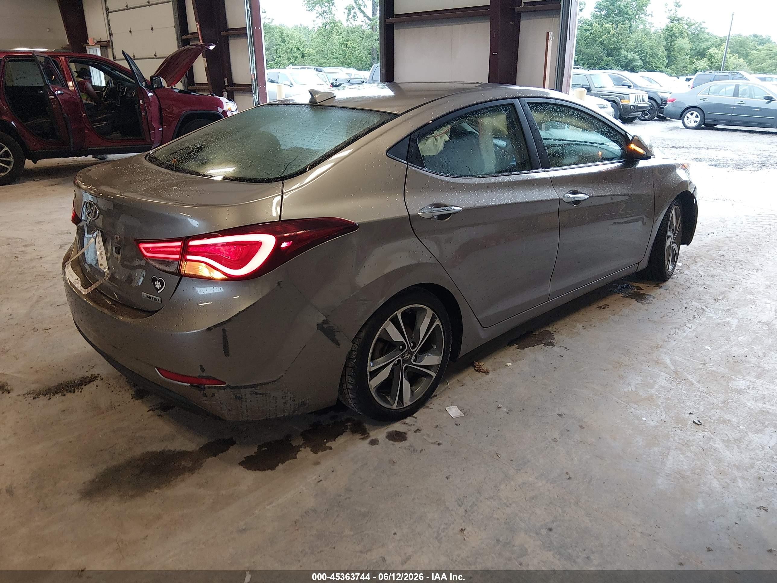 2015 Hyundai Elantra Limited Gold vin: 5NPDH4AE4FH585706
