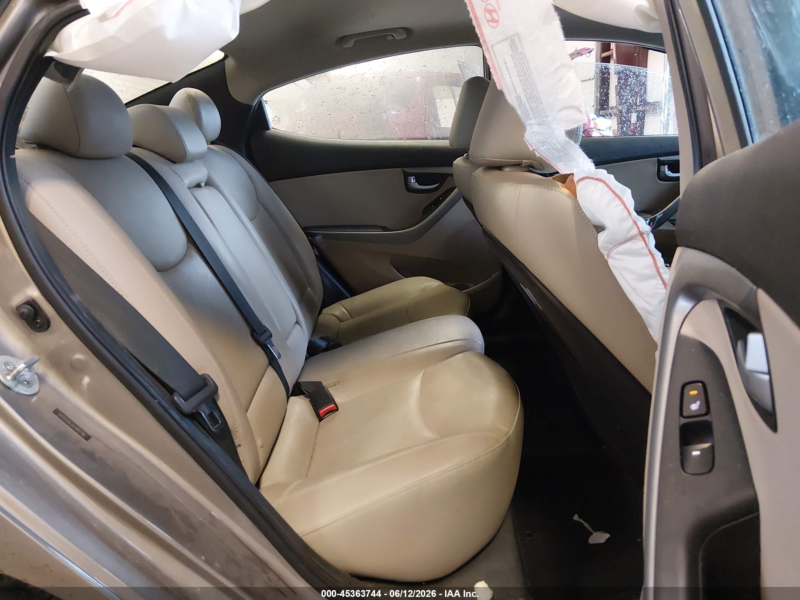 2015 Hyundai Elantra Limited Gold vin: 5NPDH4AE4FH585706