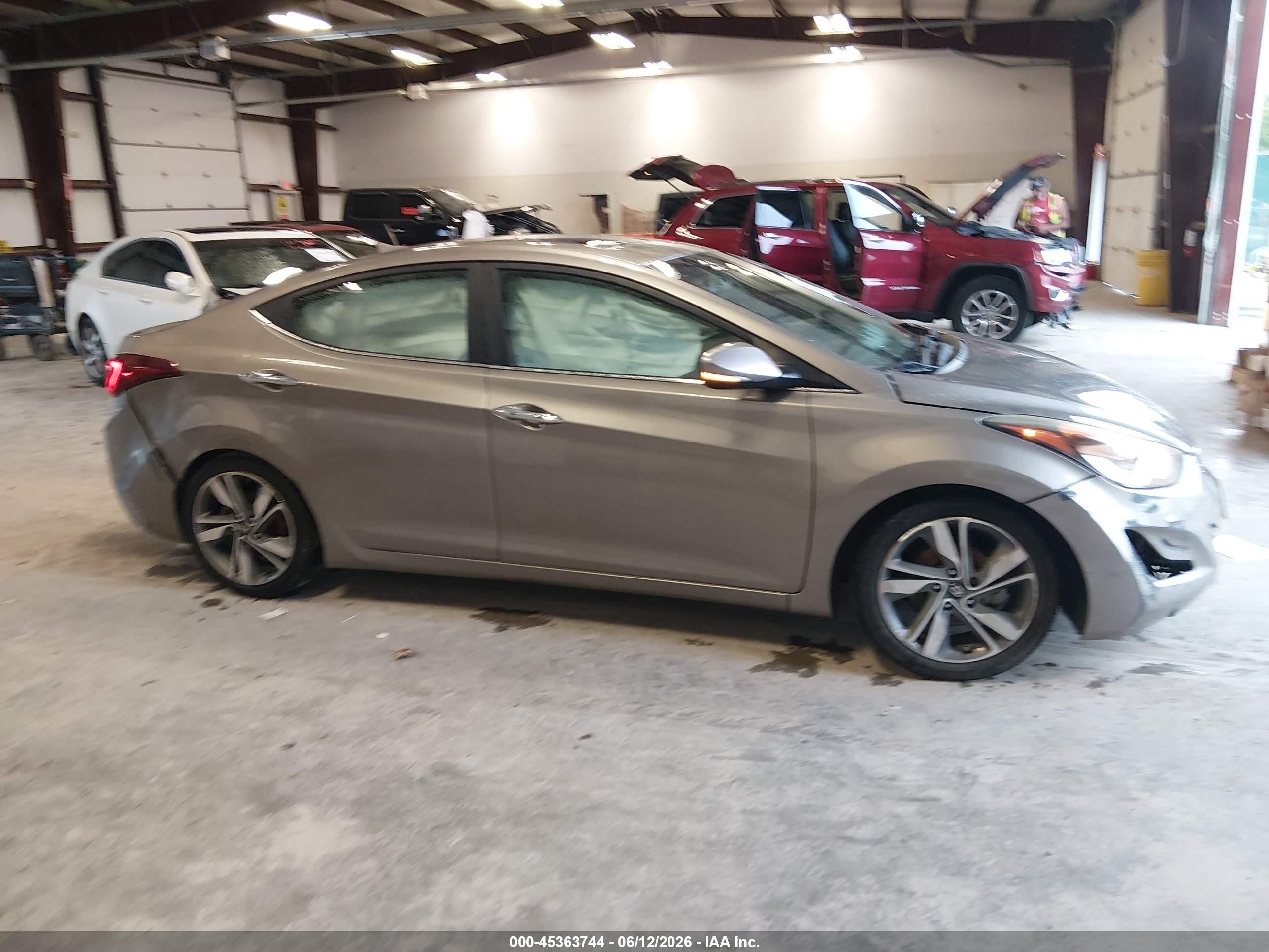 2015 Hyundai Elantra Limited Gold vin: 5NPDH4AE4FH585706