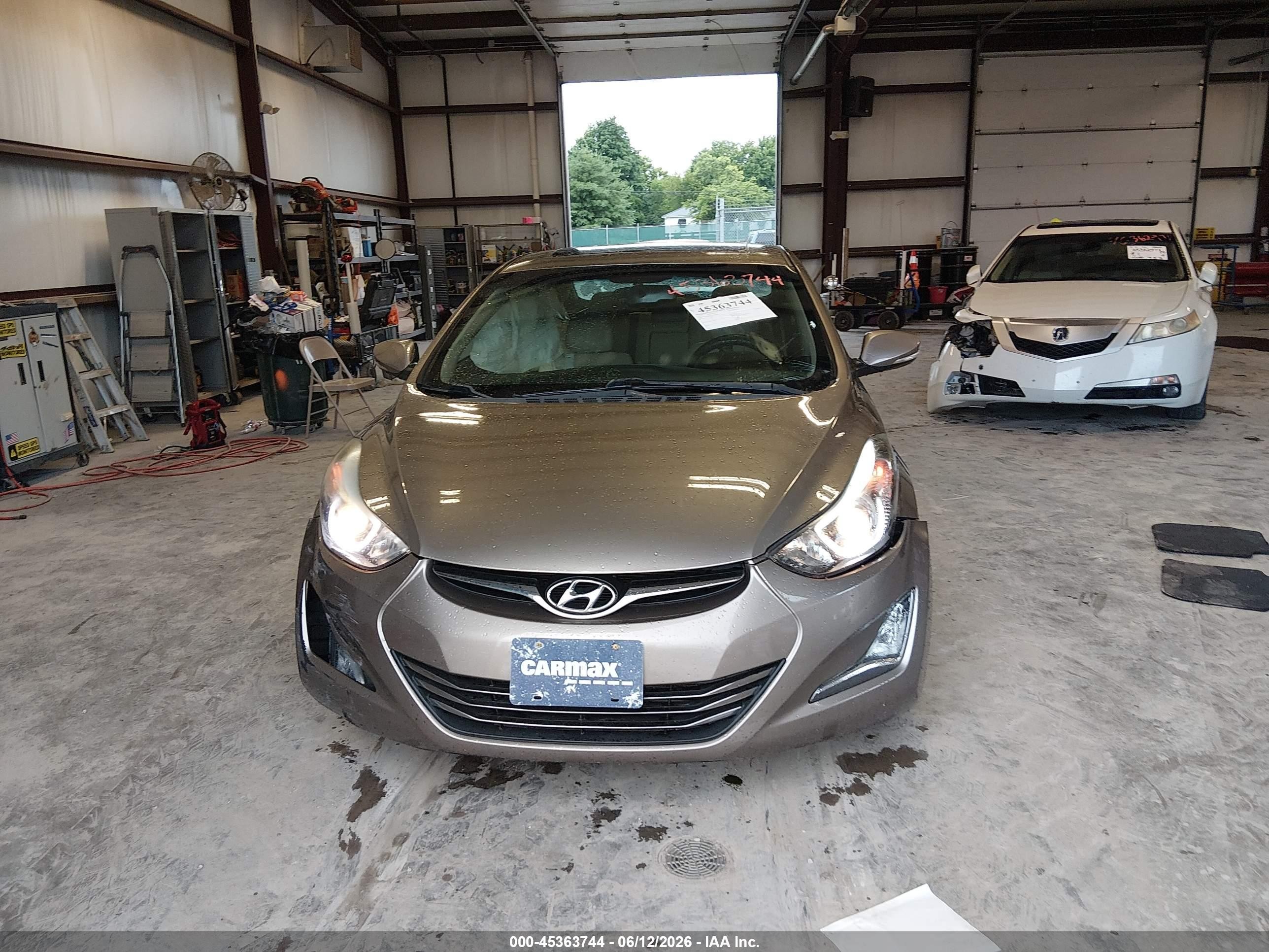 2015 Hyundai Elantra Limited Gold vin: 5NPDH4AE4FH585706