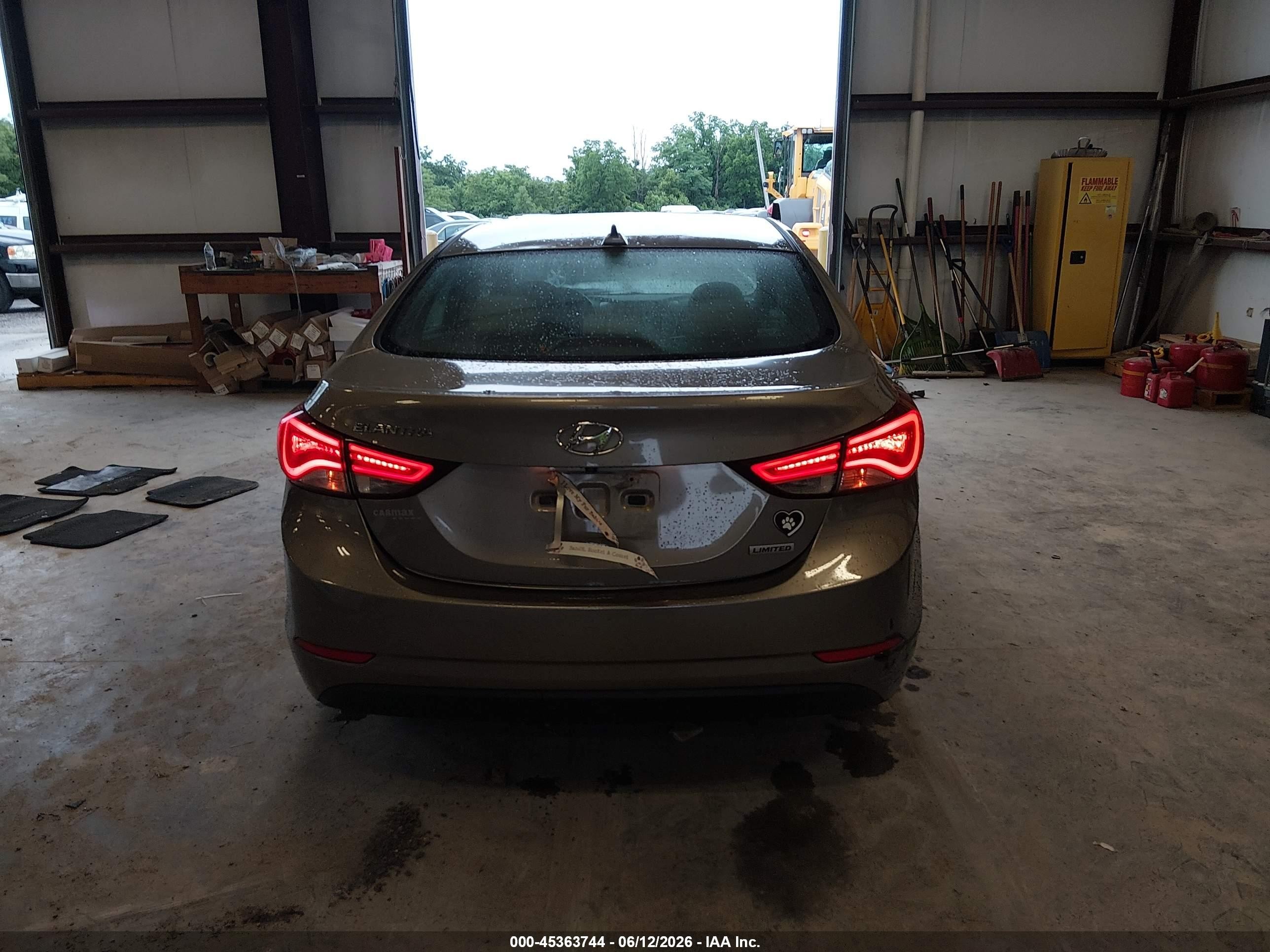 2015 Hyundai Elantra Limited Gold vin: 5NPDH4AE4FH585706