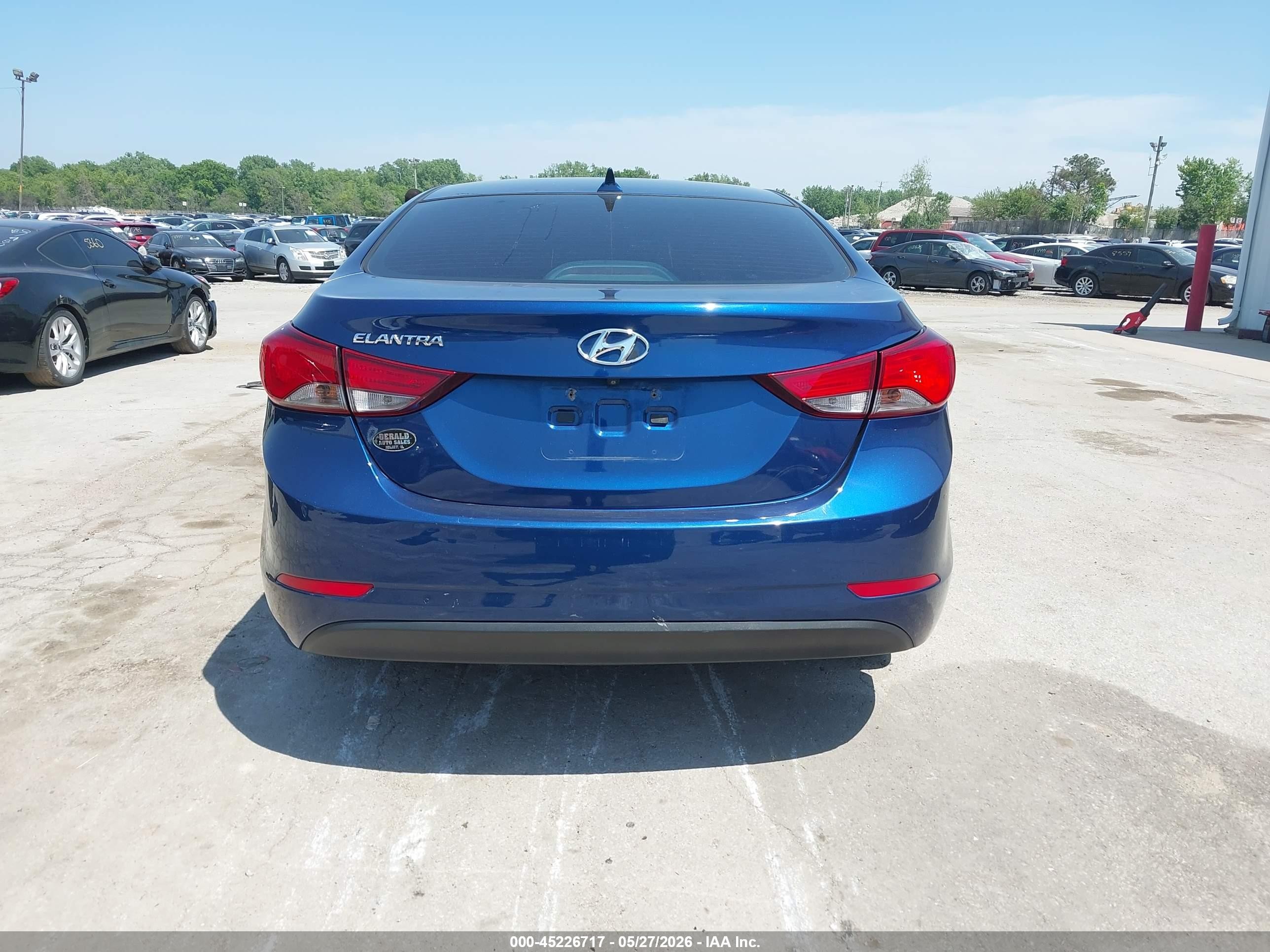 2015 Hyundai Elantra Se Blue vin: 5NPDH4AE4FH588721