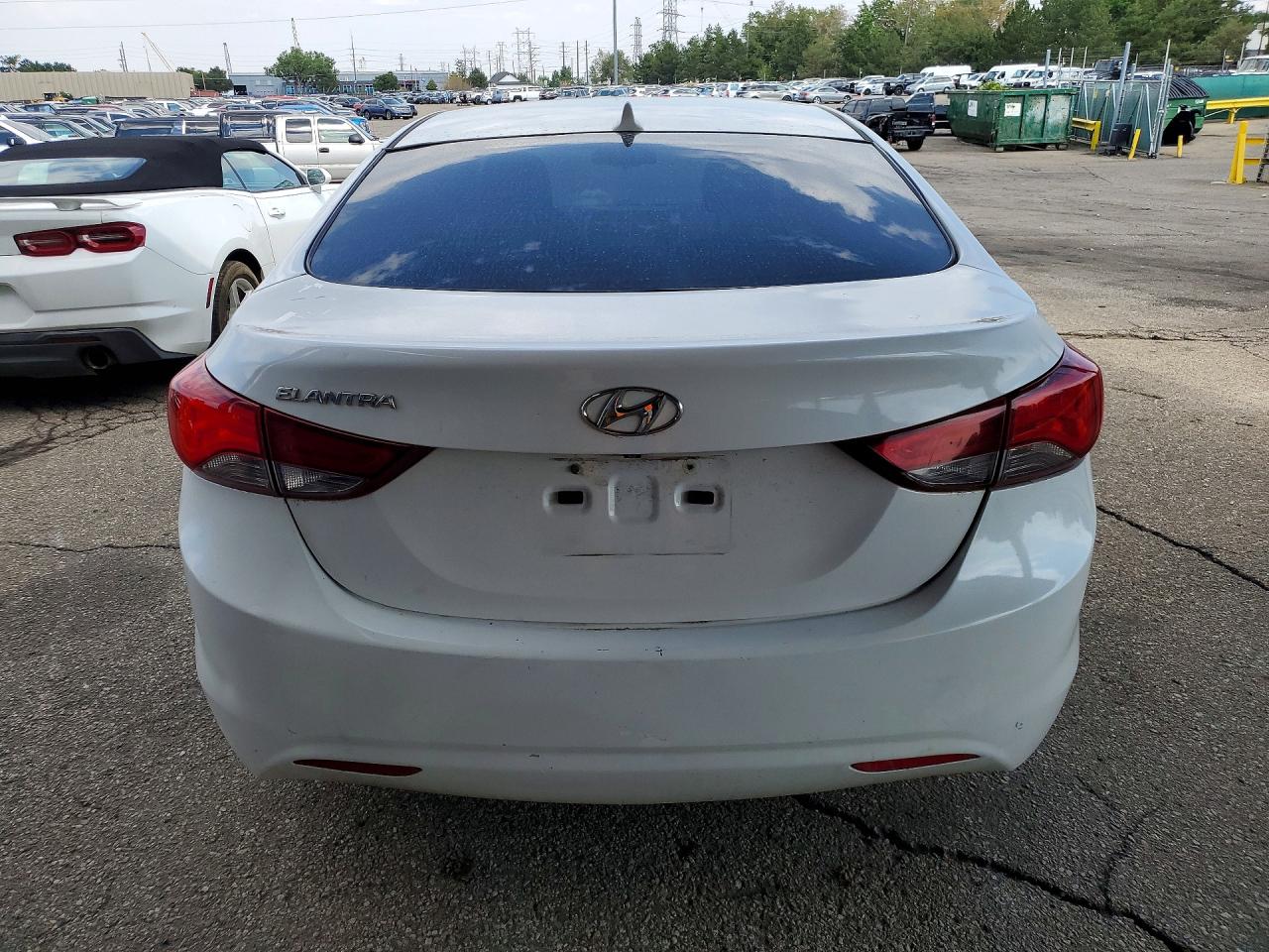 2015 Hyundai Elantra Se White vin: 5NPDH4AE4FH594213