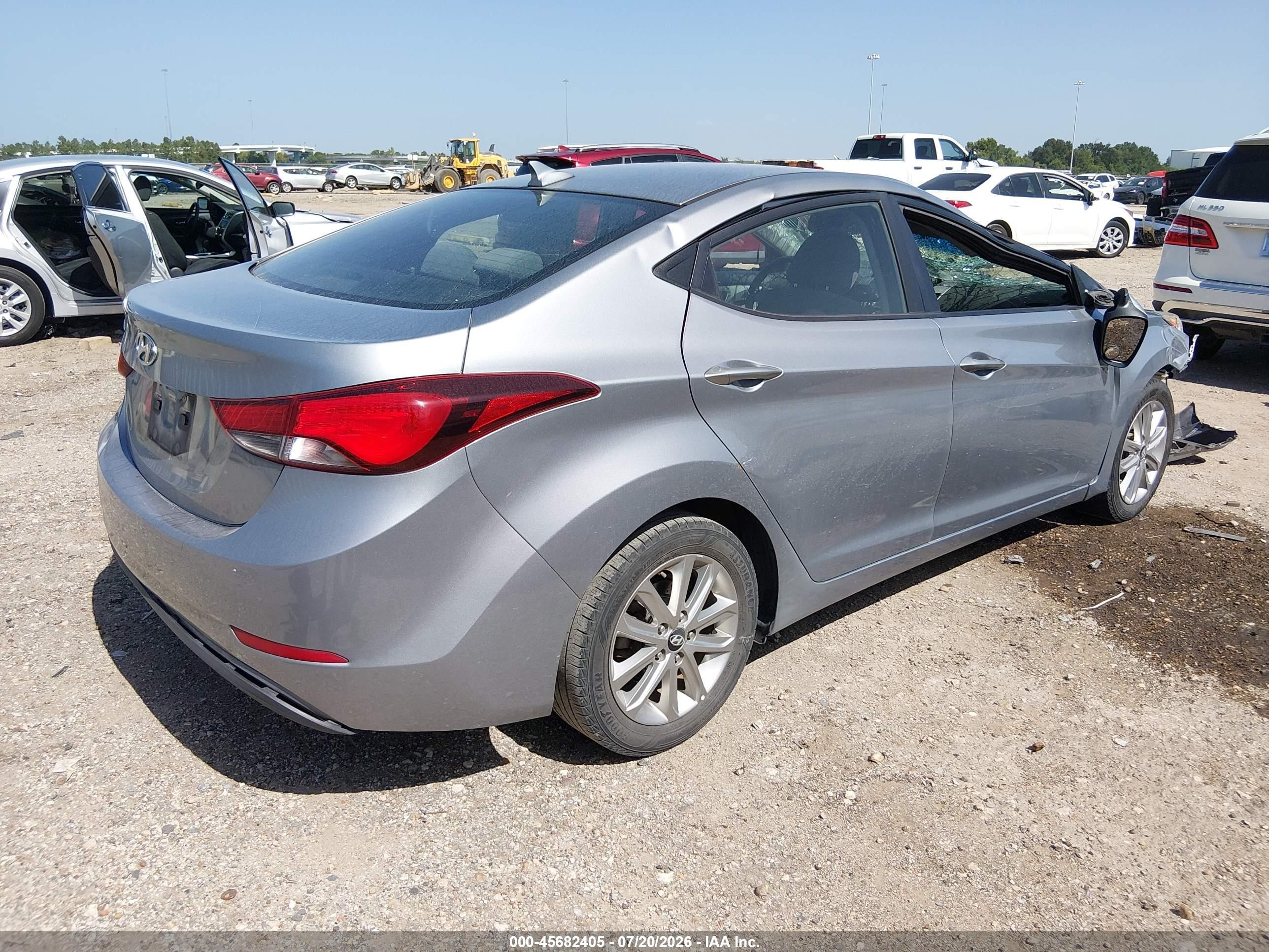 2015 Hyundai Elantra Se Silver vin: 5NPDH4AE4FH594387