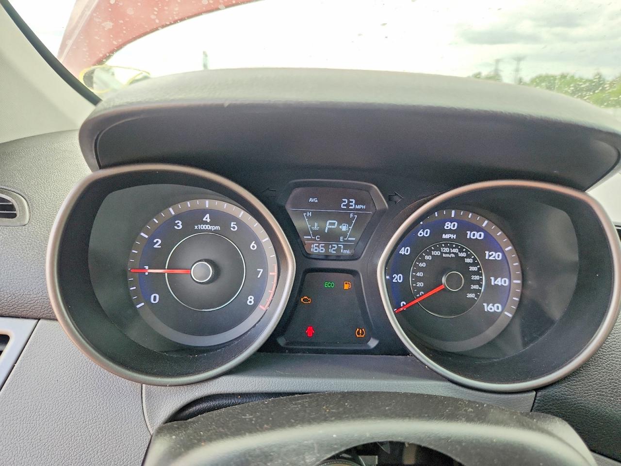 2015 Hyundai Elantra Se Red vin: 5NPDH4AE4FH597855