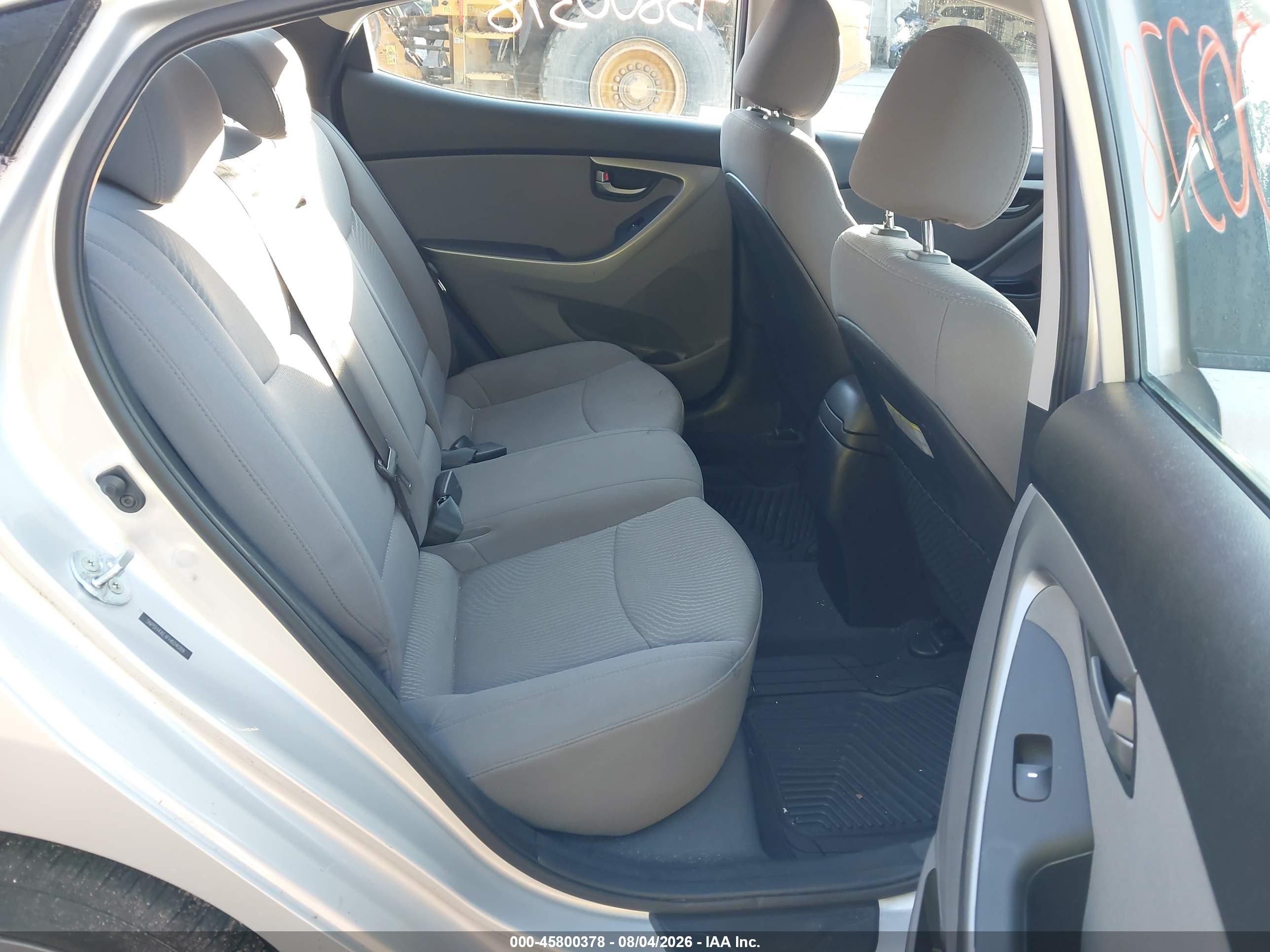 2015 Hyundai Elantra Se Silver vin: 5NPDH4AE4FH604089