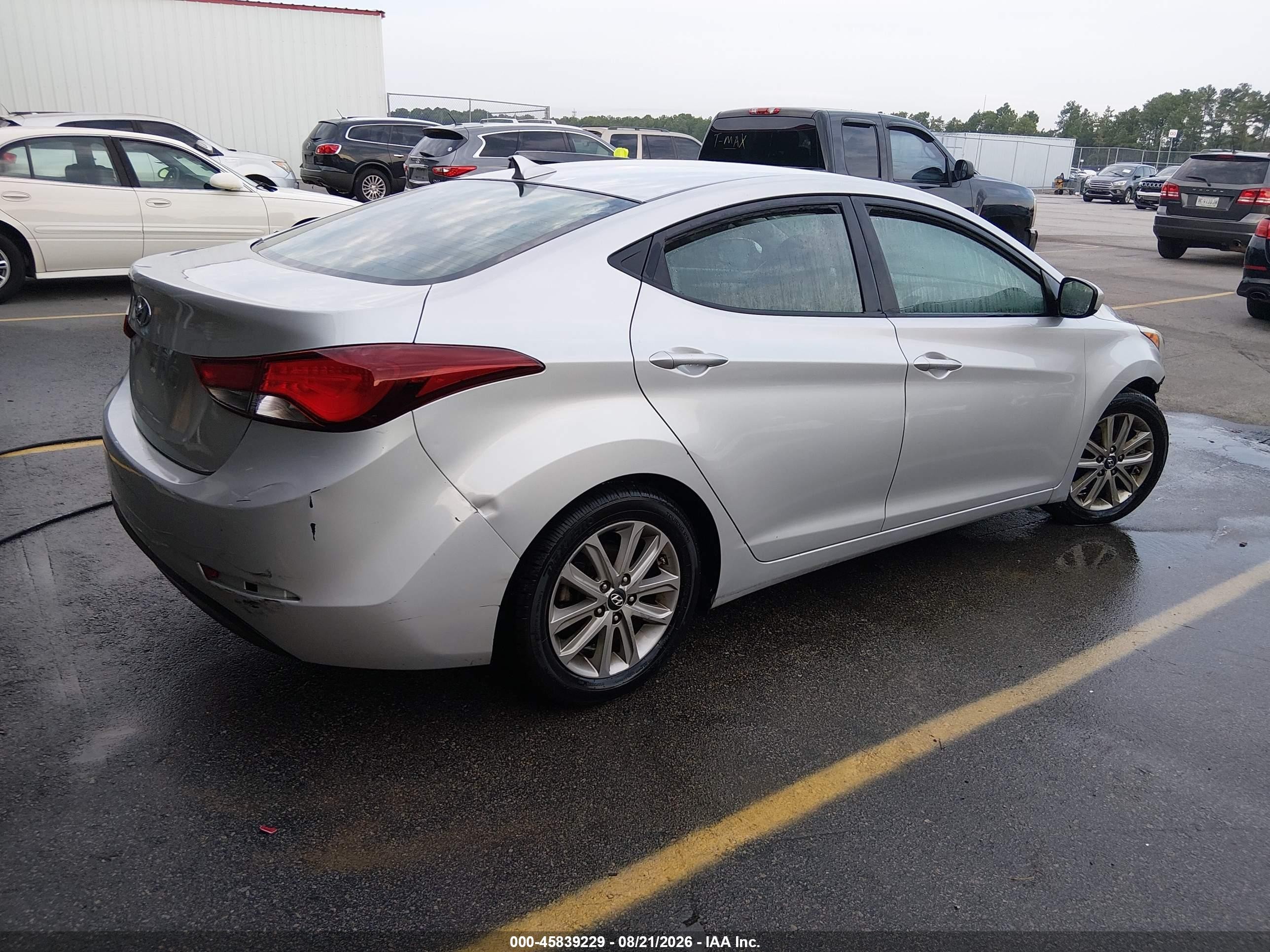 2015 Hyundai Elantra Se Silver vin: 5NPDH4AE4FH623550