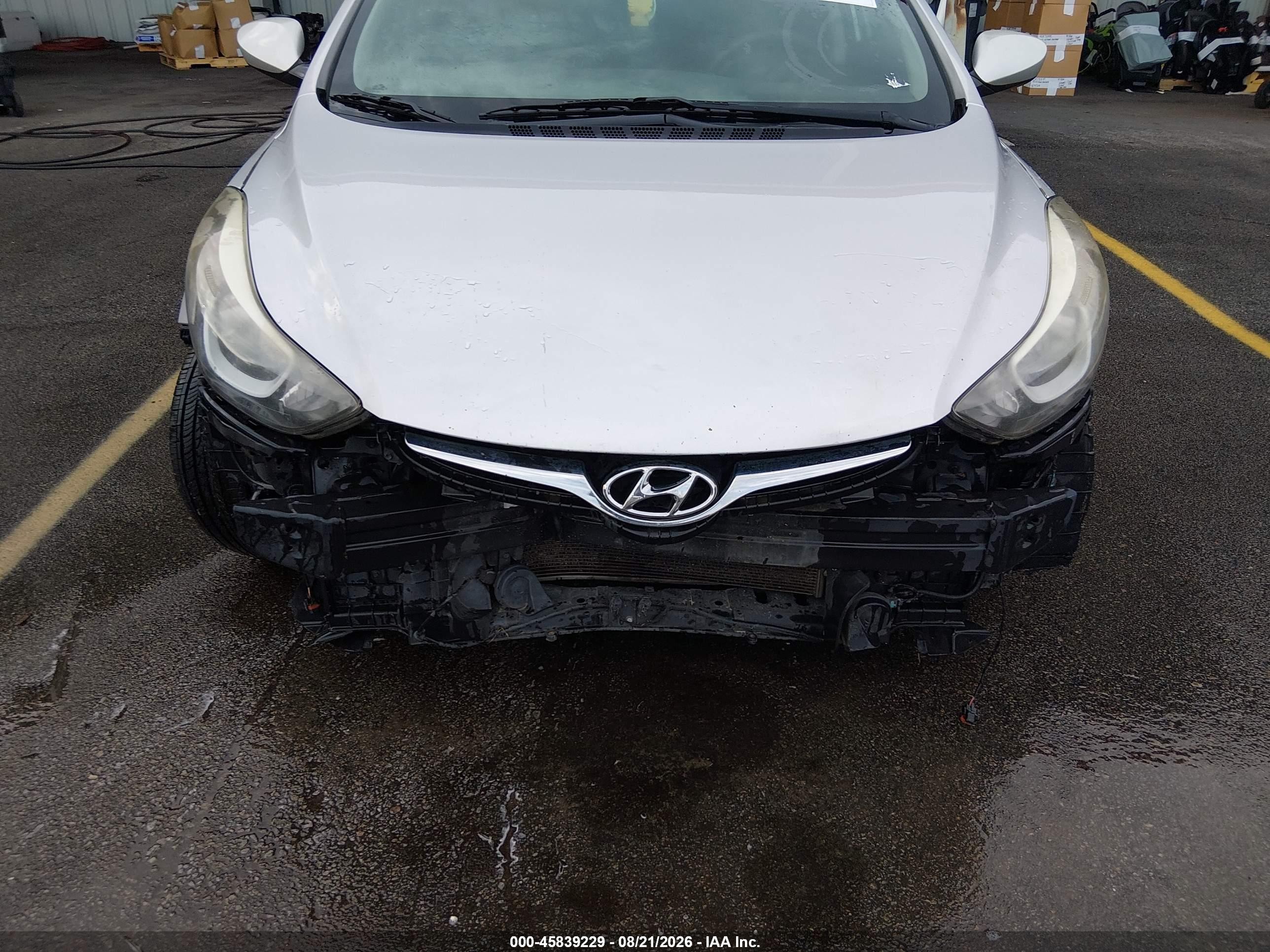 2015 Hyundai Elantra Se Silver vin: 5NPDH4AE4FH623550