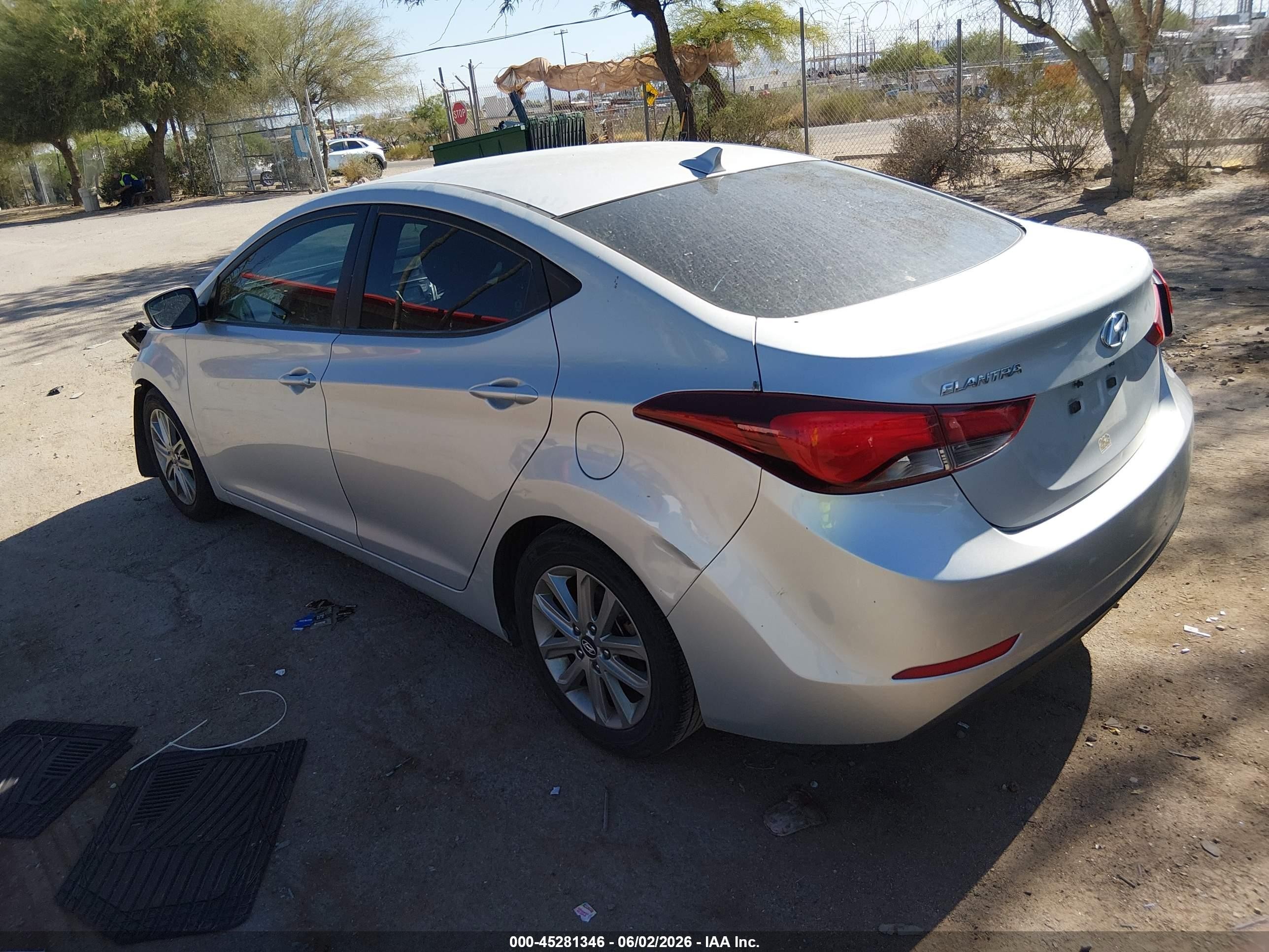 2015 Hyundai Elantra Se Silver vin: 5NPDH4AE4FH628506