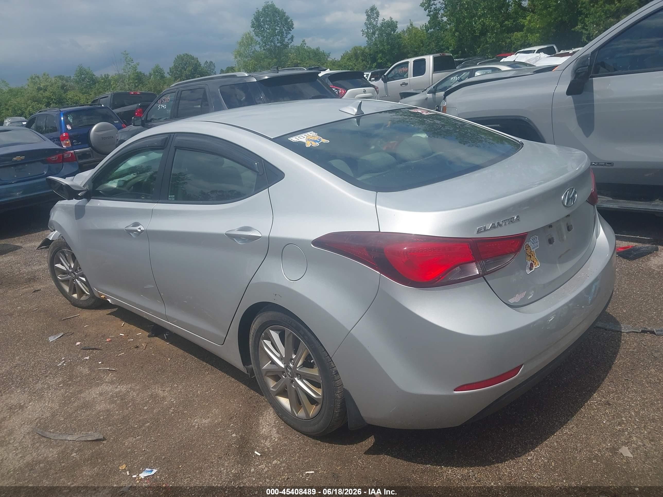 2015 Hyundai Elantra Se Silver vin: 5NPDH4AE4FH629252