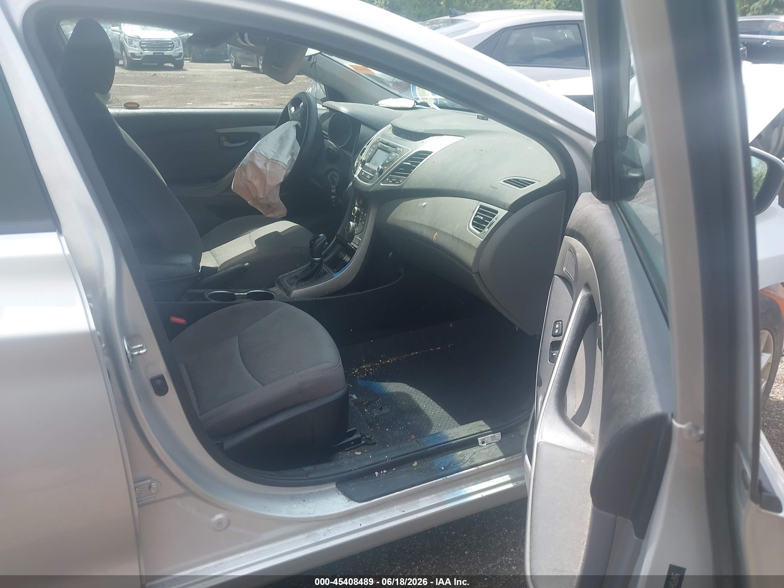 2015 Hyundai Elantra Se Silver vin: 5NPDH4AE4FH629252