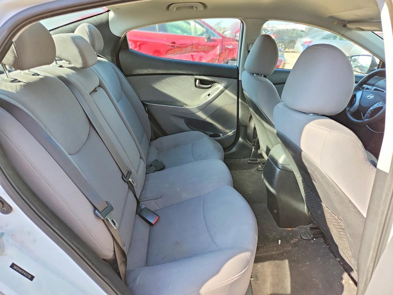 2015 Hyundai Elantra Se White vin: 5NPDH4AE4FH631759