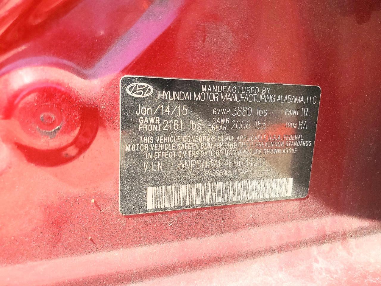 2015 Hyundai Elantra Limited Red vin: 5NPDH4AE4FH634211