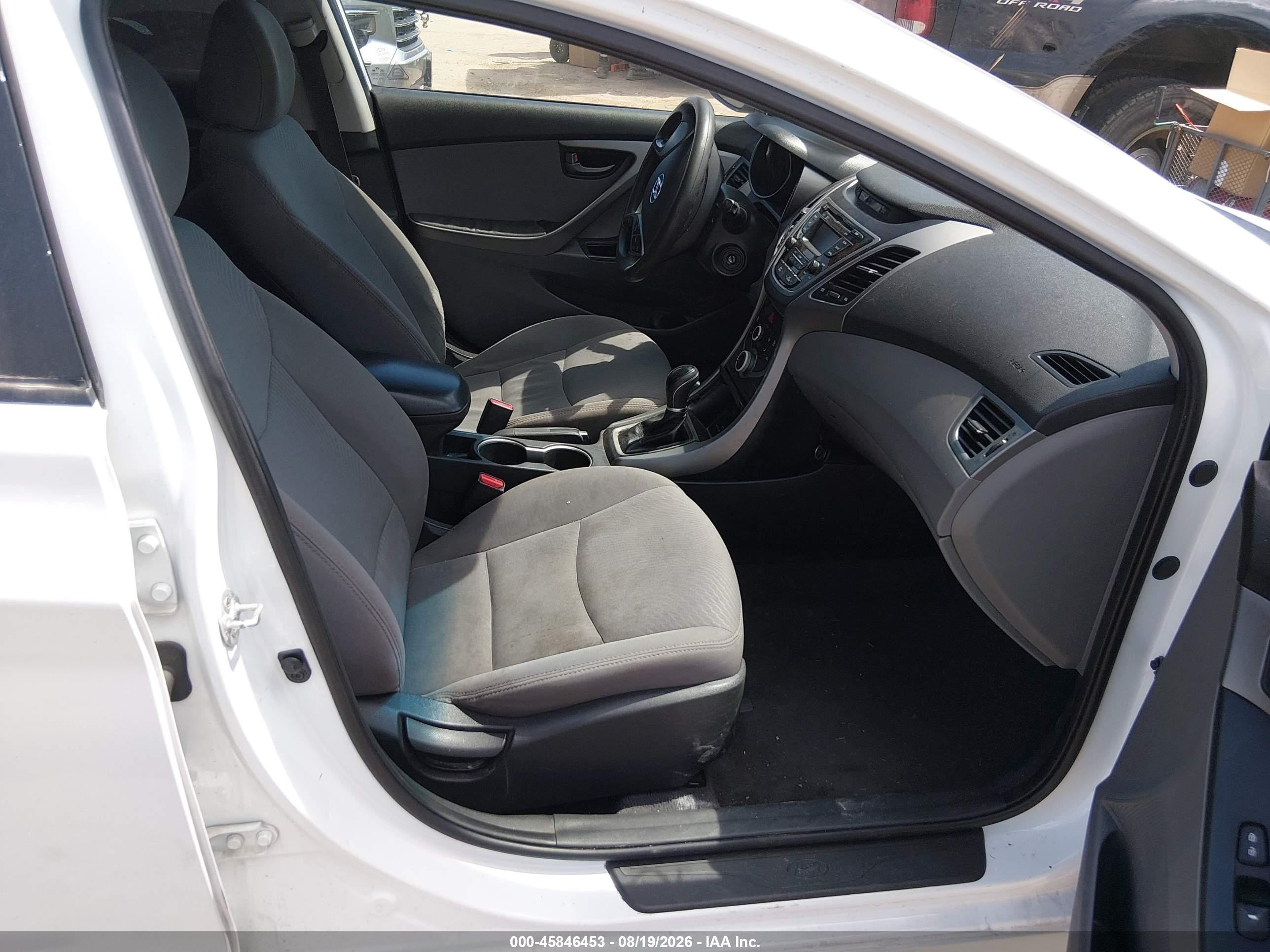 2015 Hyundai Elantra Se White vin: 5NPDH4AE4FH634483