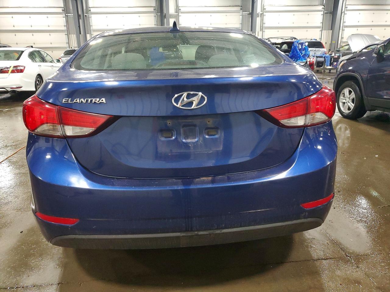 2015 Hyundai Elantra Se Blue vin: 5NPDH4AE4FH635861