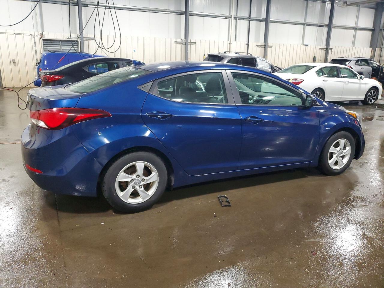 2015 Hyundai Elantra Se Blue vin: 5NPDH4AE4FH635861