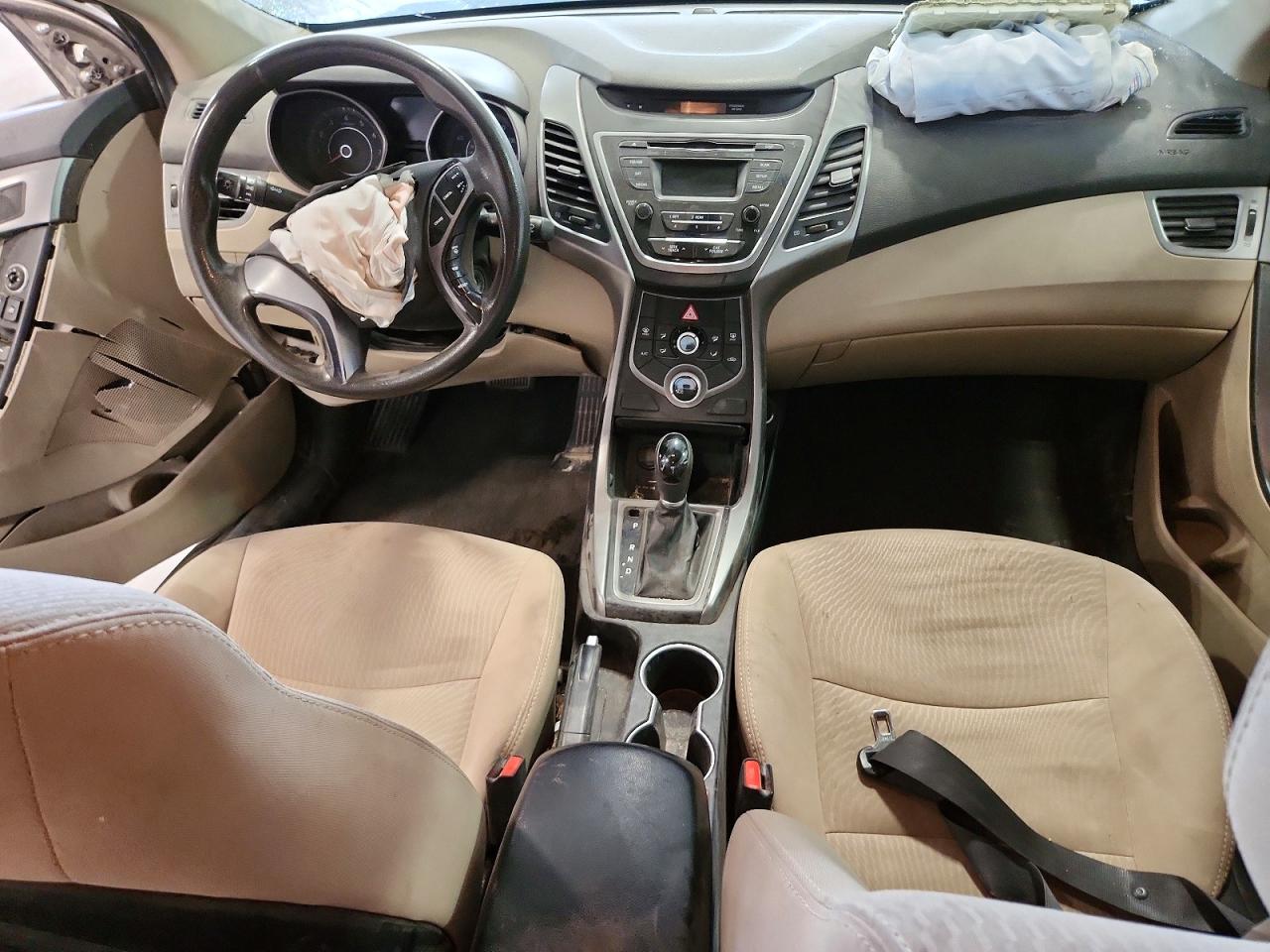 2015 Hyundai Elantra Se Brown vin: 5NPDH4AE4FH642115