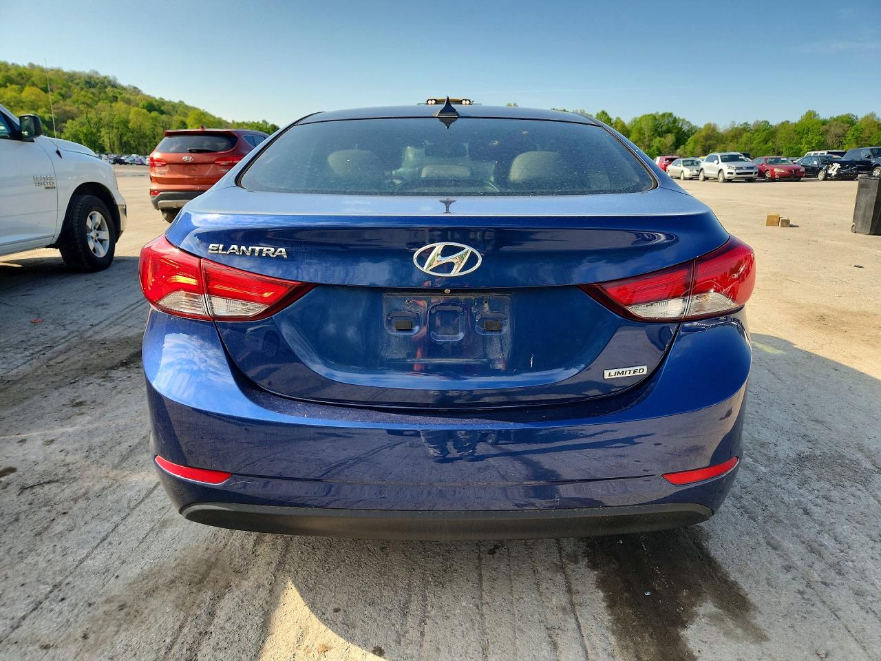 2015 Hyundai Elantra Limited Blue vin: 5NPDH4AE4FH643541