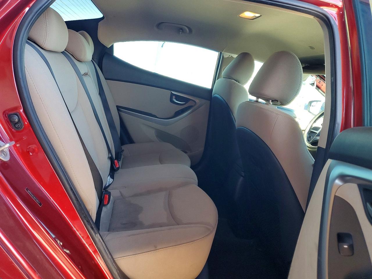 2016 Hyundai Elantra Se Красный vin: 5NPDH4AE4GH716571