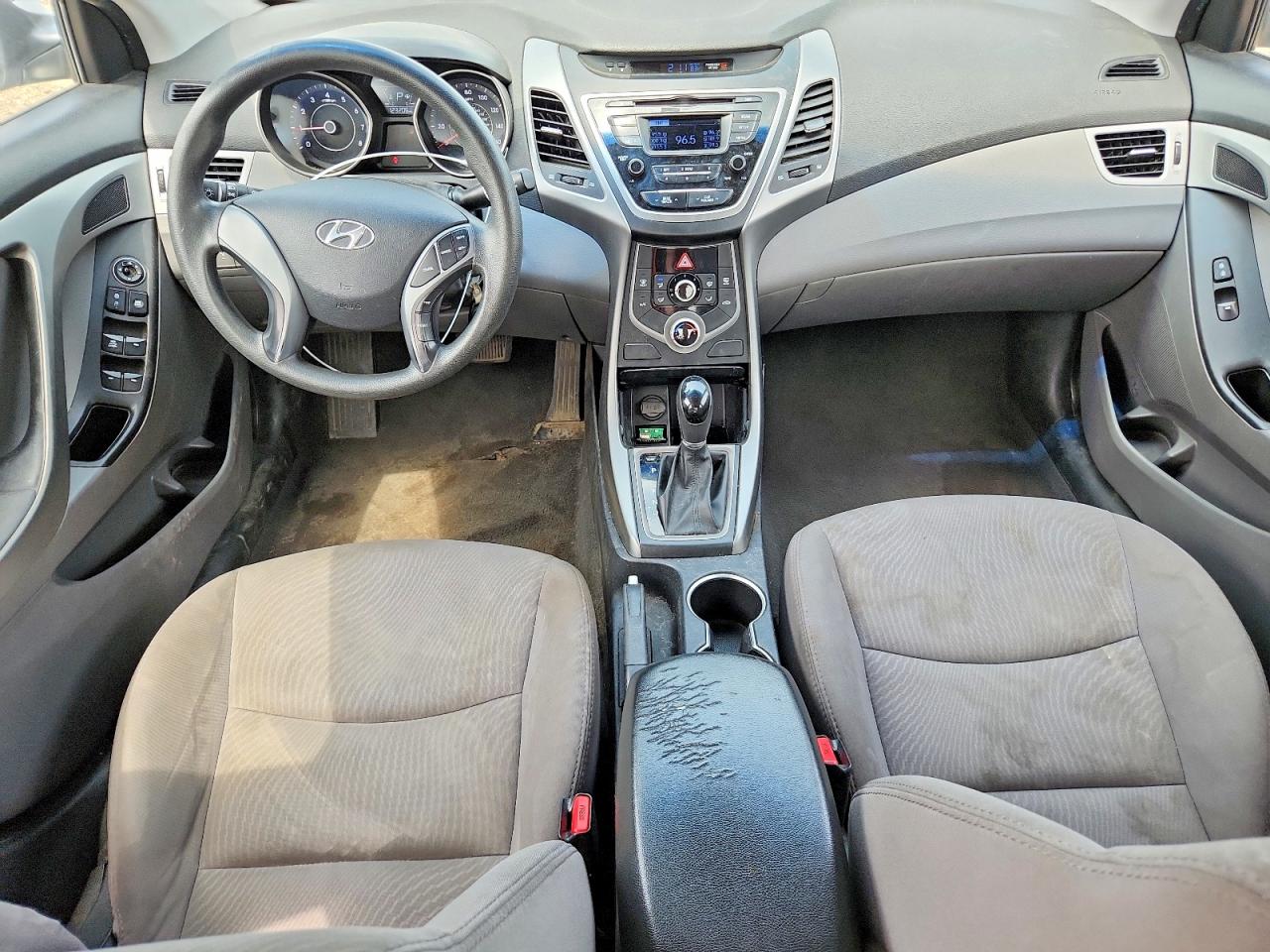 2016 Hyundai Elantra Se Silver vin: 5NPDH4AE4GH717512