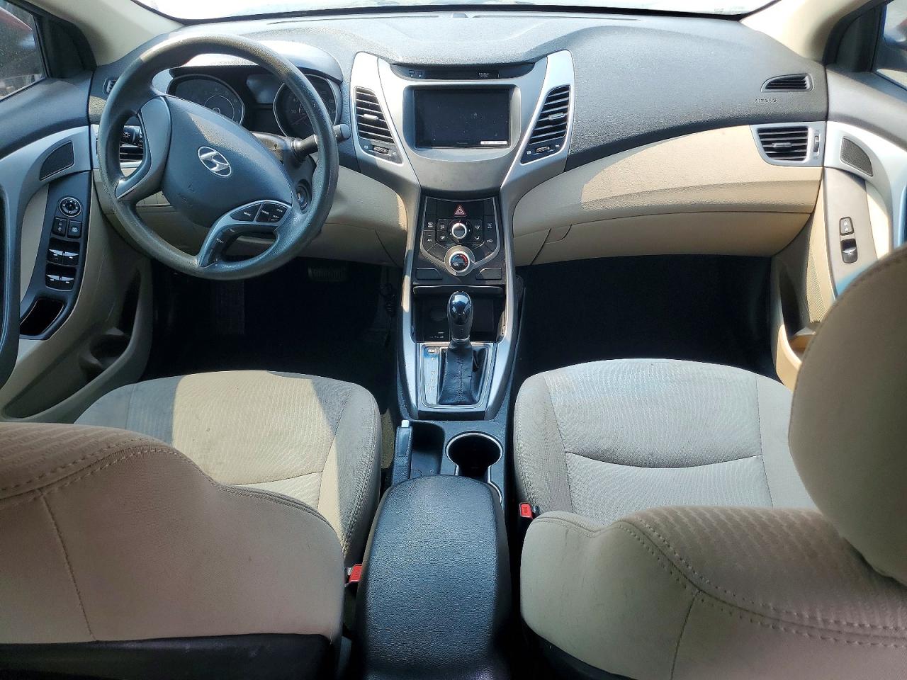 2016 Hyundai Elantra Se Red vin: 5NPDH4AE4GH789147