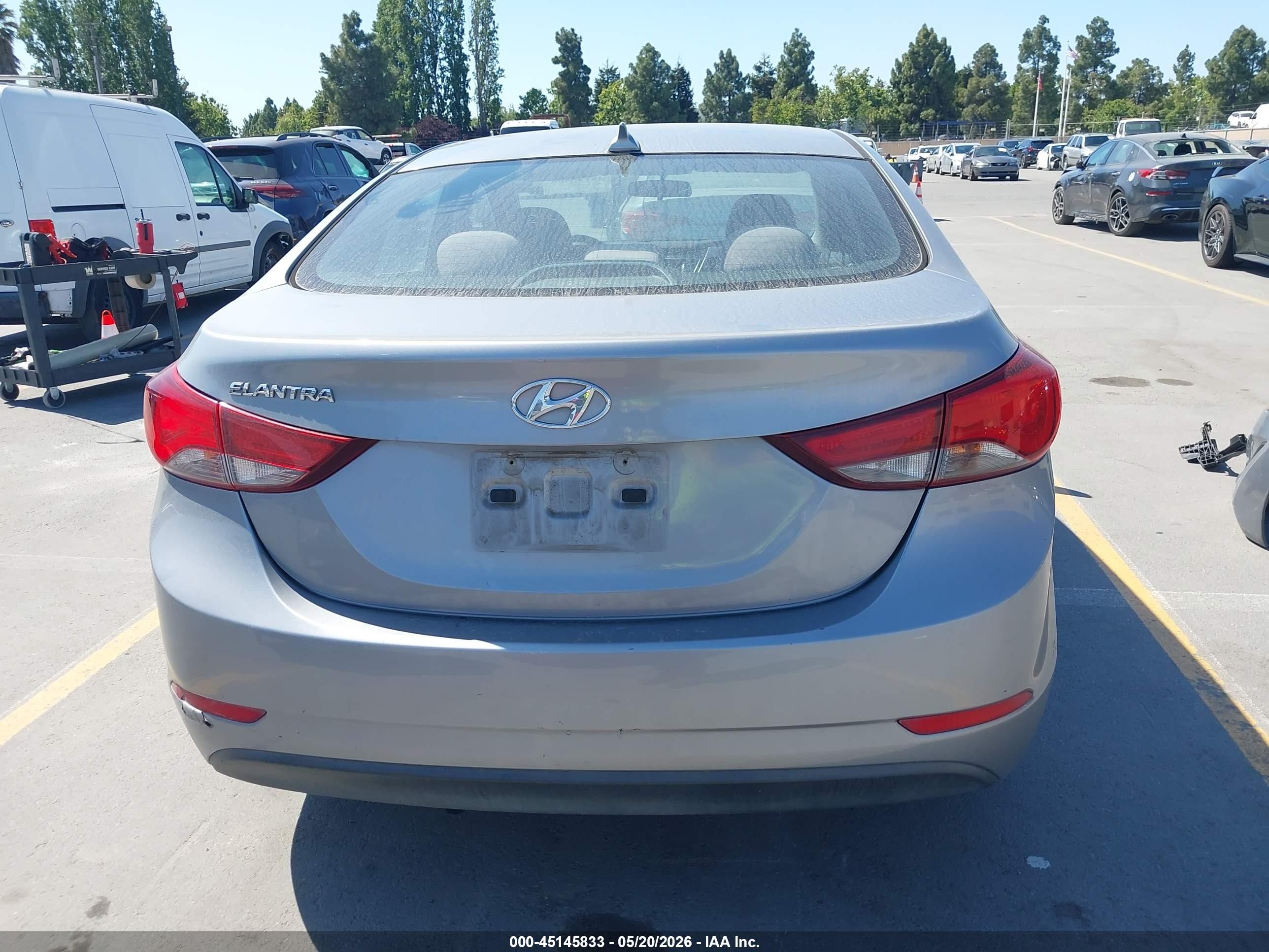 2016 Hyundai Elantra Se Gray vin: 5NPDH4AE4GH789505