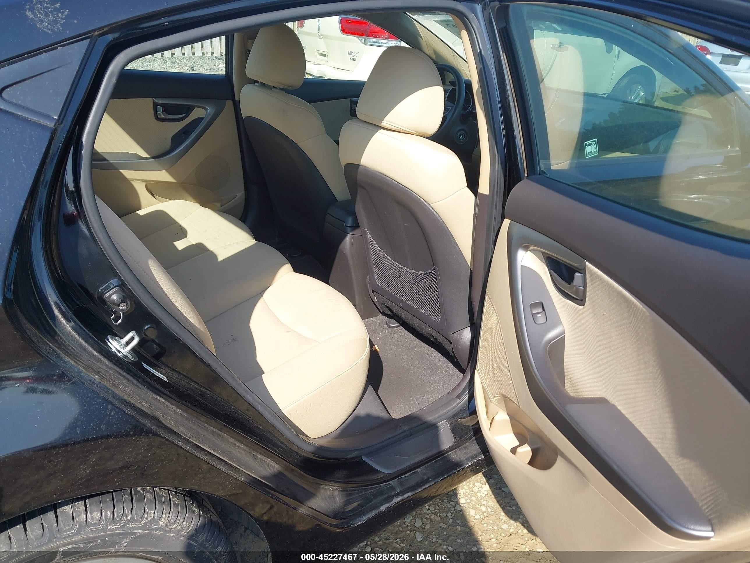 2011 Hyundai Elantra Gls Черный vin: 5NPDH4AE5BH007463