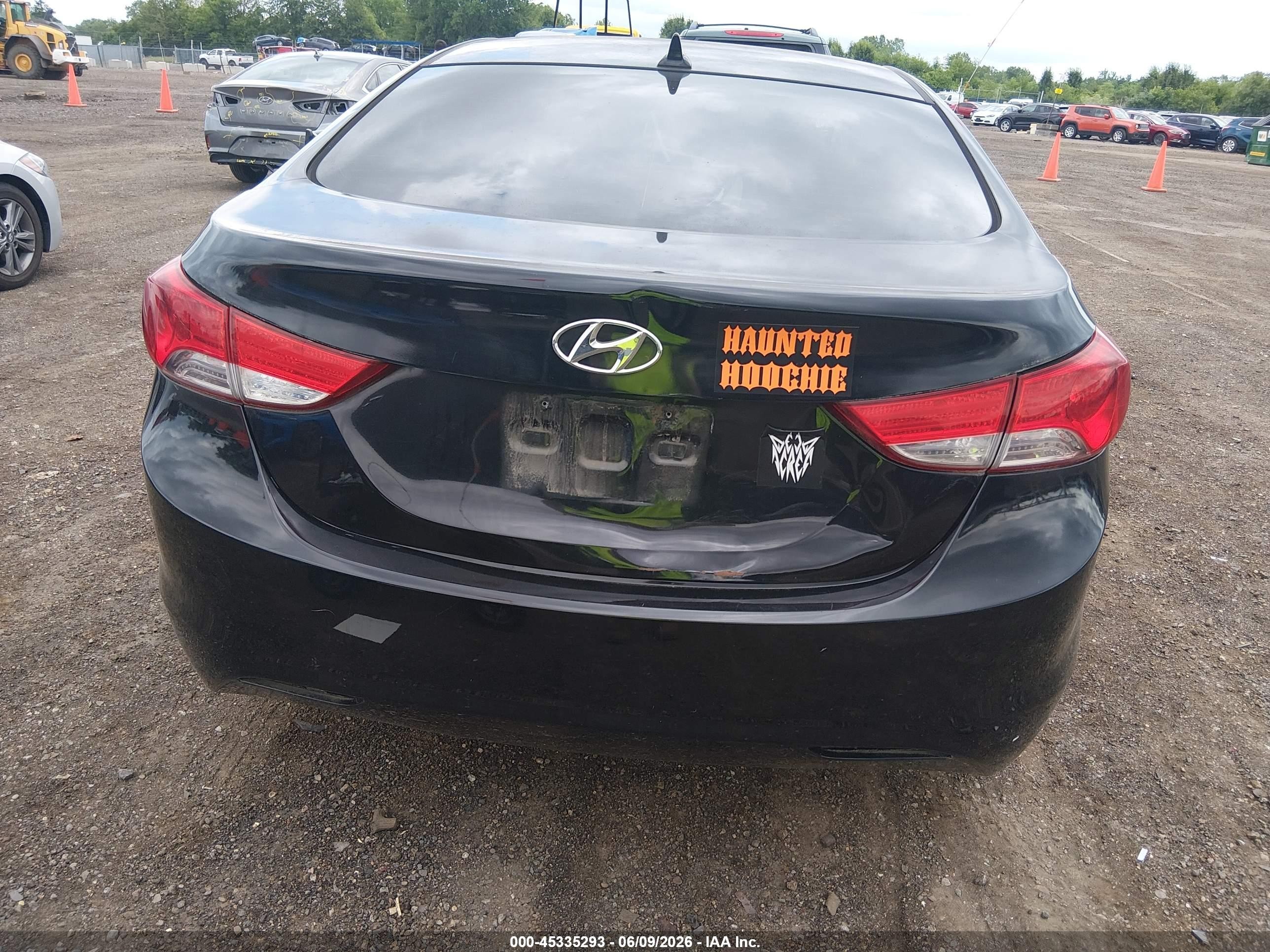 2011 Hyundai Elantra Limited Black vin: 5NPDH4AE5BH015854