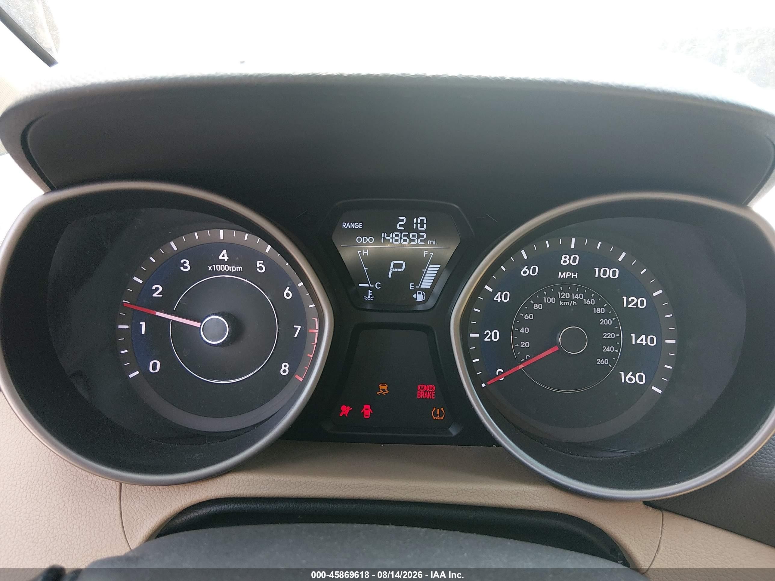 2011 Hyundai Elantra Gls/limited White vin: 5NPDH4AE5BH024179