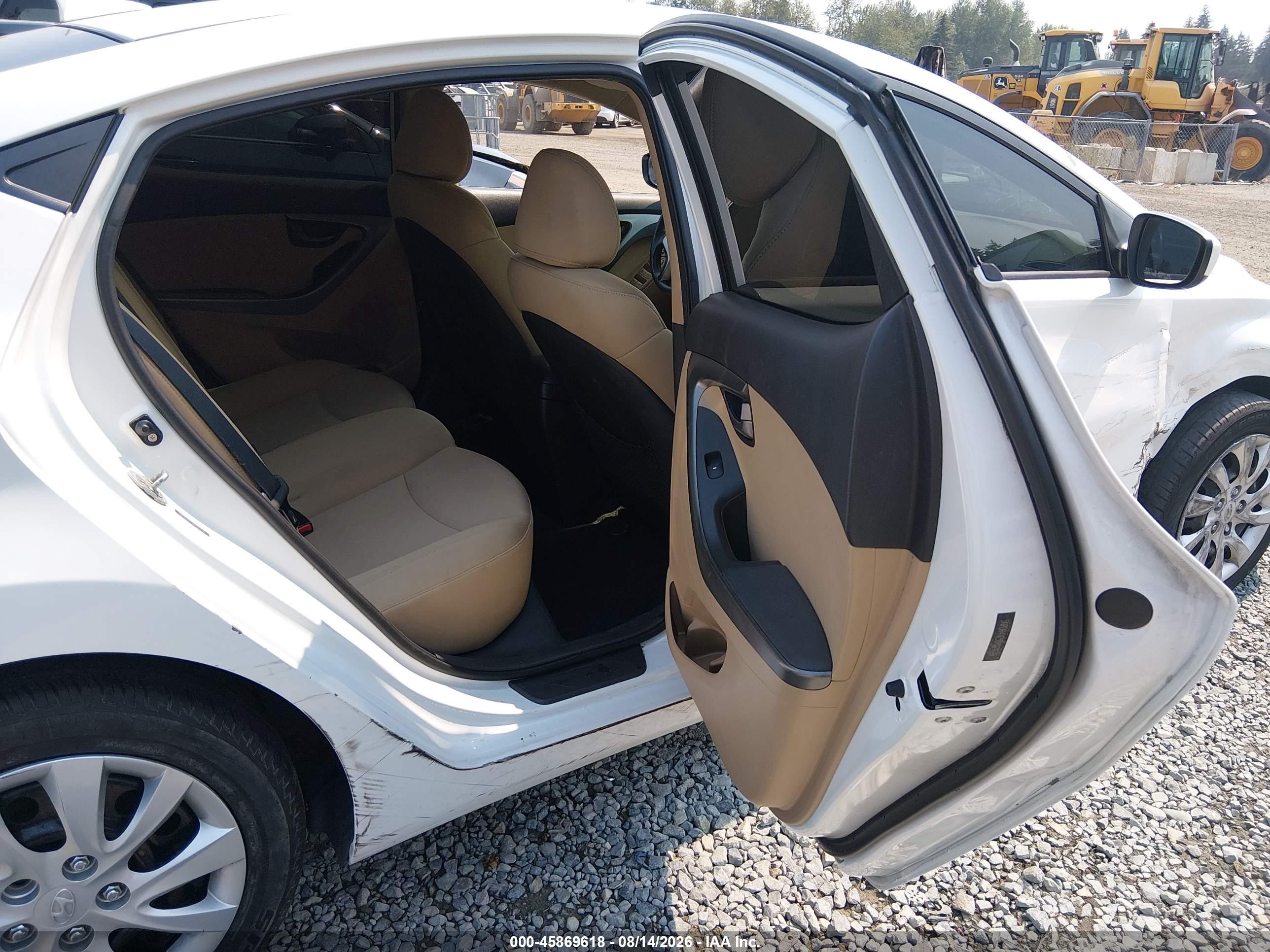 2011 Hyundai Elantra Gls/limited White vin: 5NPDH4AE5BH024179