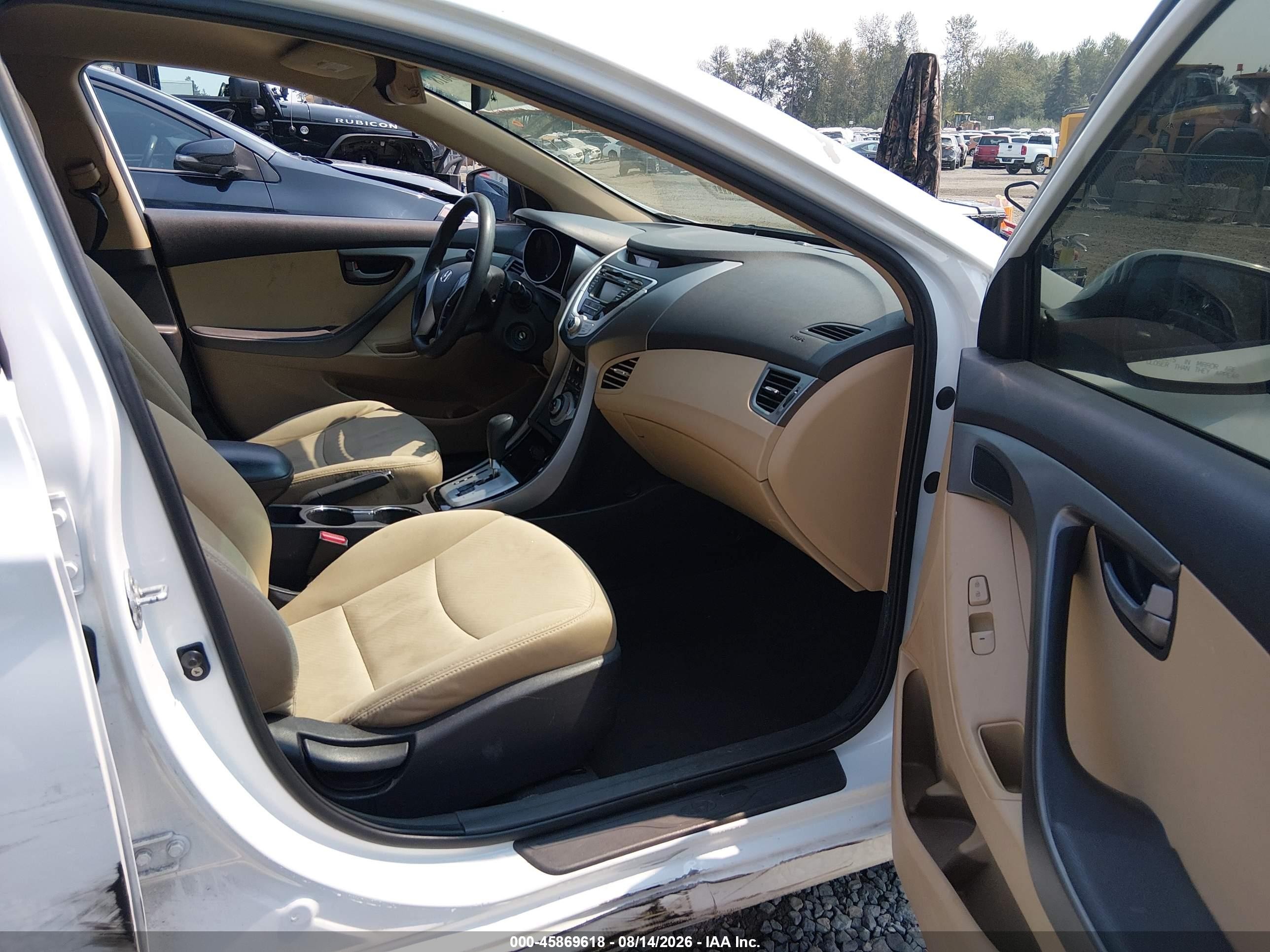 2011 Hyundai Elantra Gls/limited White vin: 5NPDH4AE5BH024179