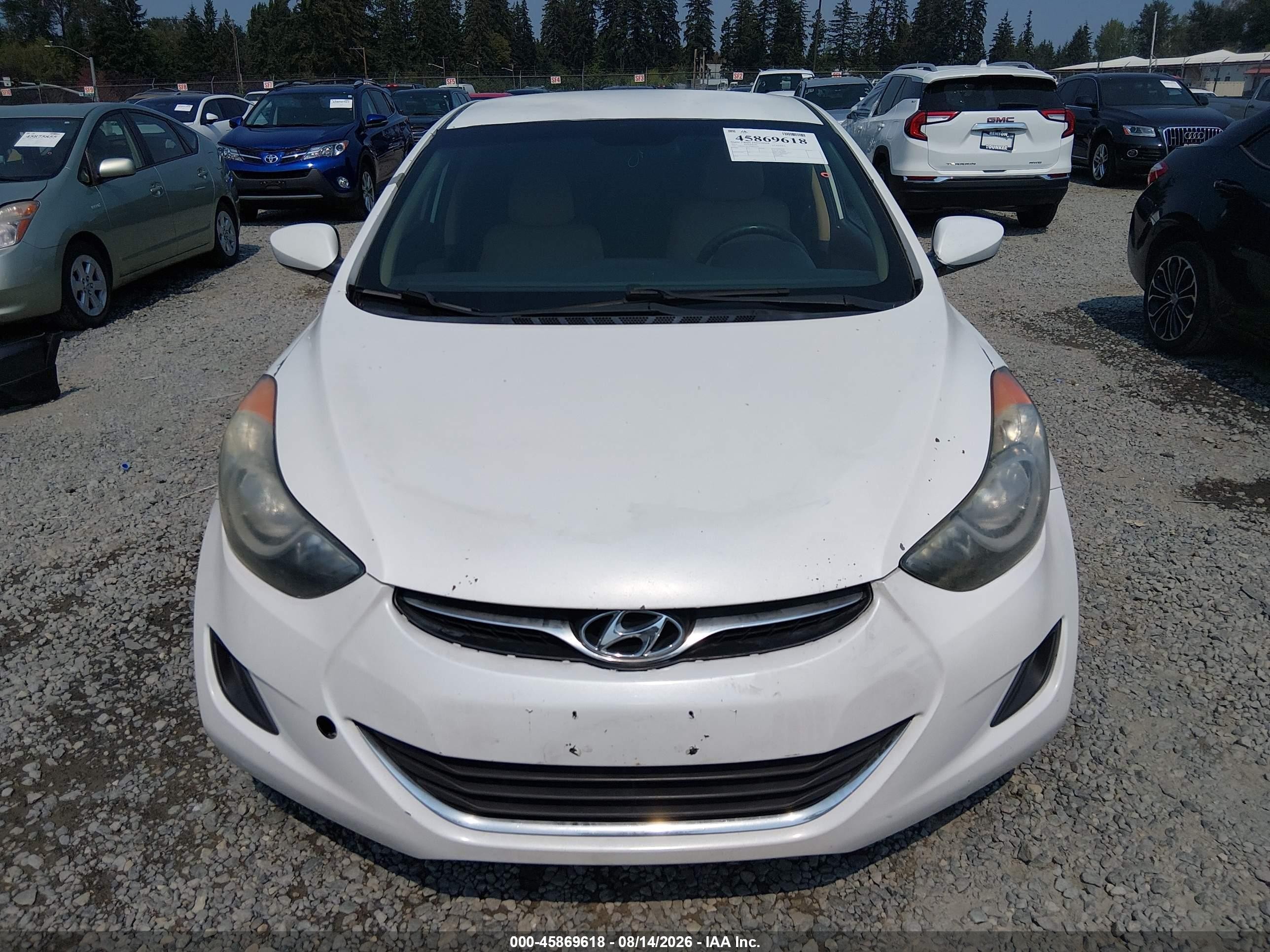 2011 Hyundai Elantra Gls/limited White vin: 5NPDH4AE5BH024179
