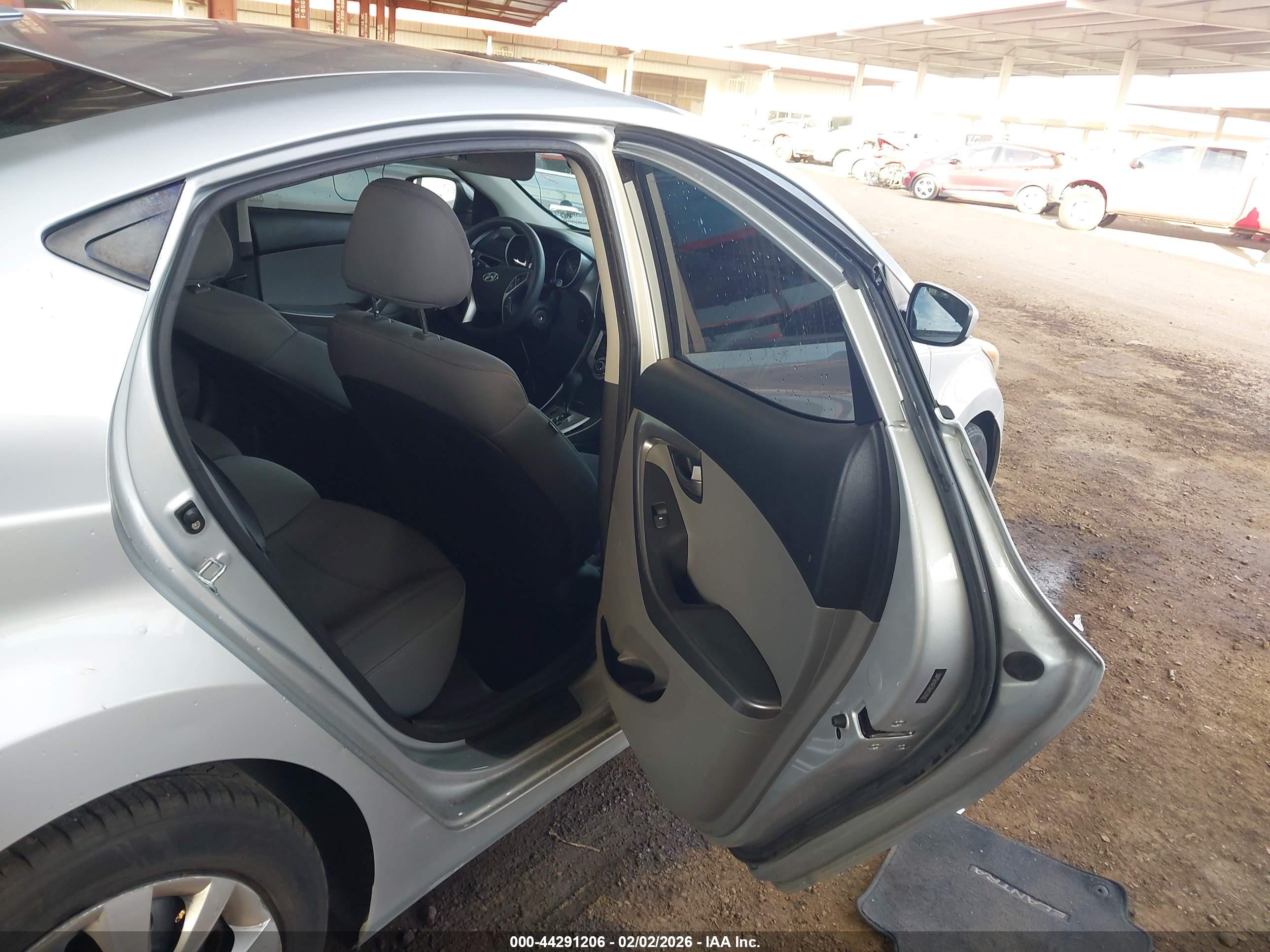 2011 Hyundai Elantra Gls Silver vin: 5NPDH4AE5BH034582