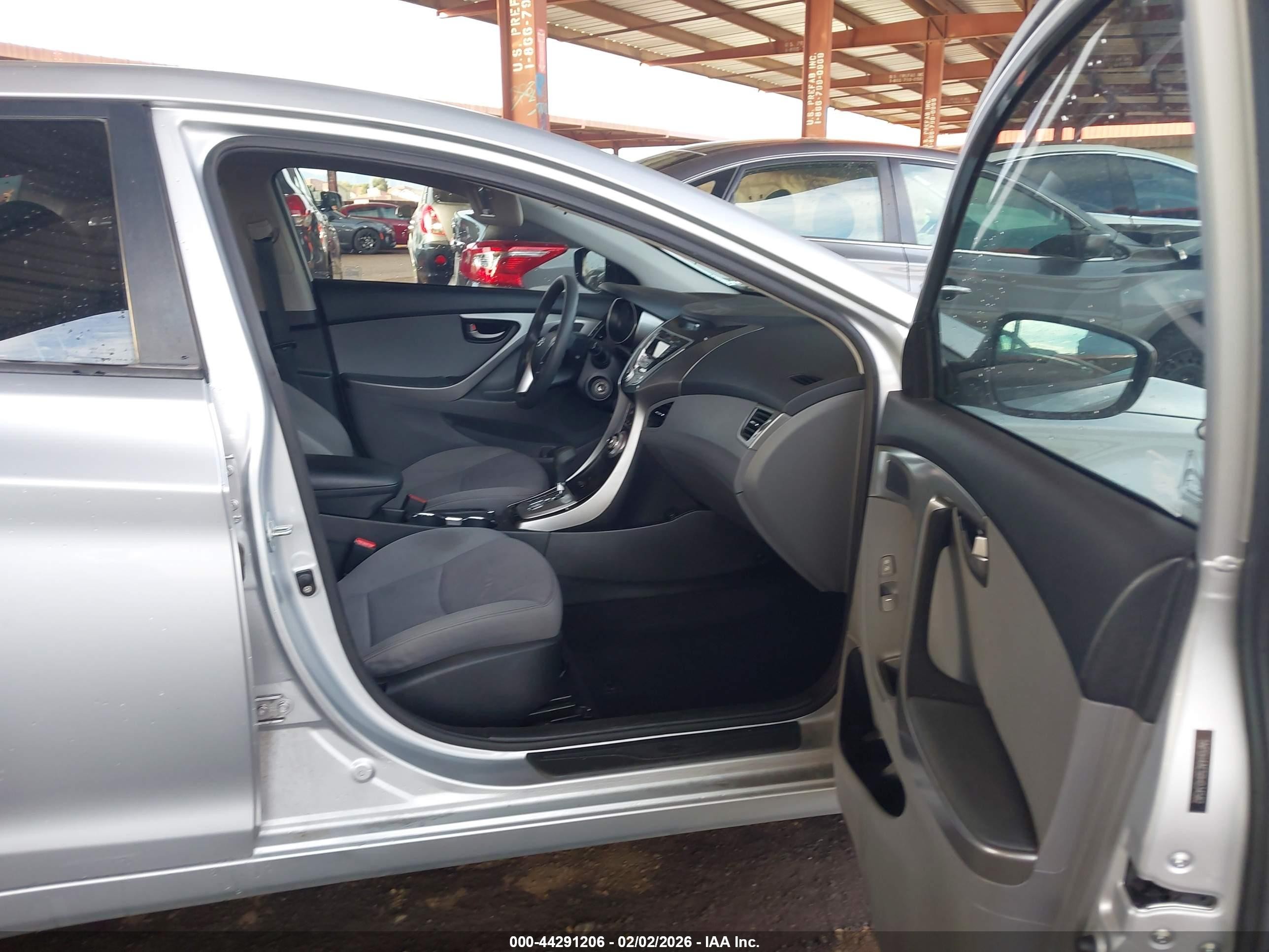 2011 Hyundai Elantra Gls Silver vin: 5NPDH4AE5BH034582