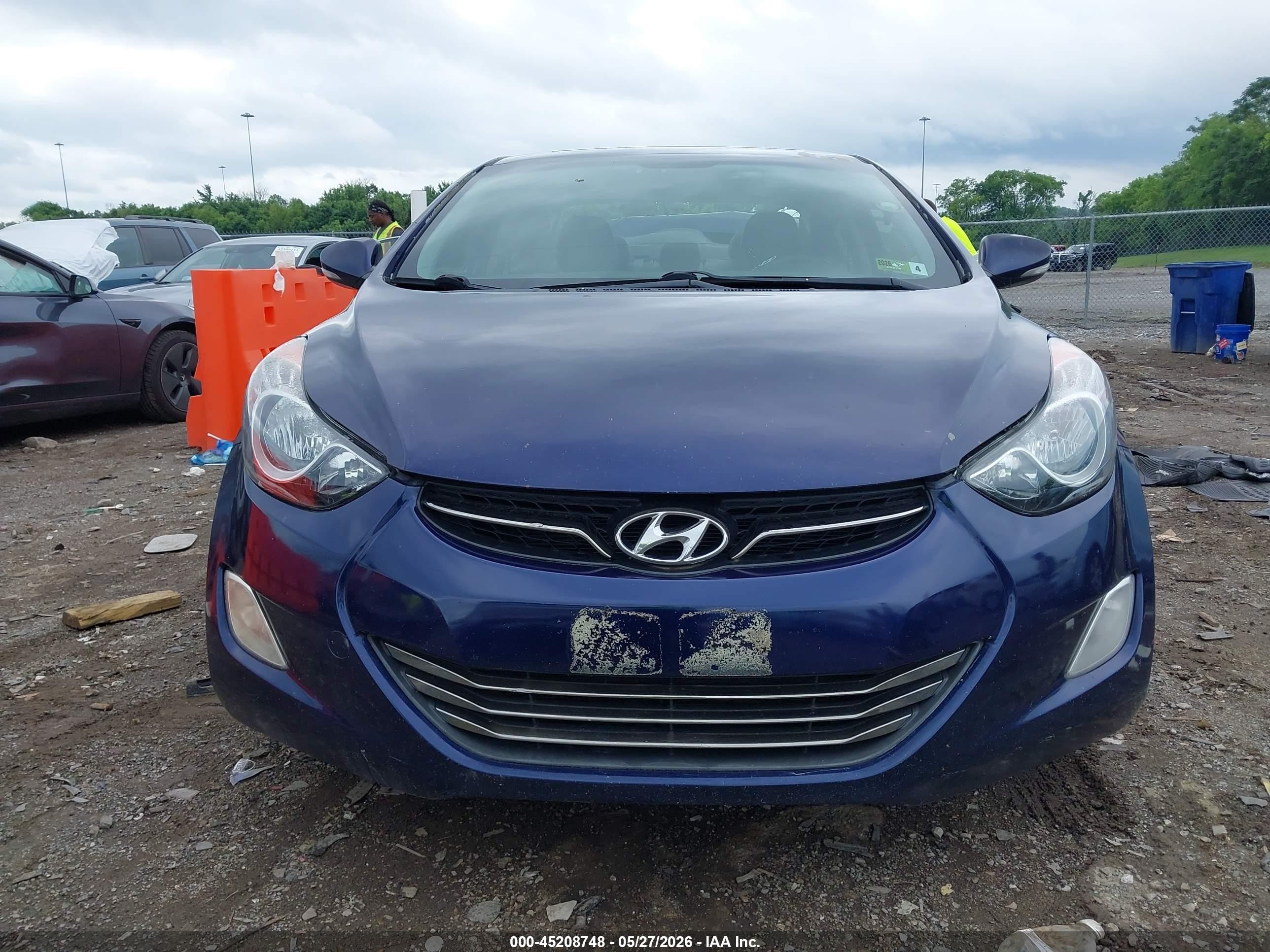 2011 Hyundai Elantra Limited Blue vin: 5NPDH4AE5BH046716