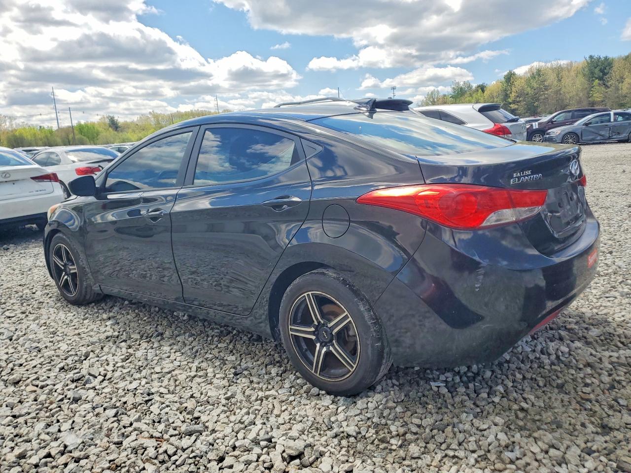 2011 Hyundai Elantra Gls Black vin: 5NPDH4AE5BH052998