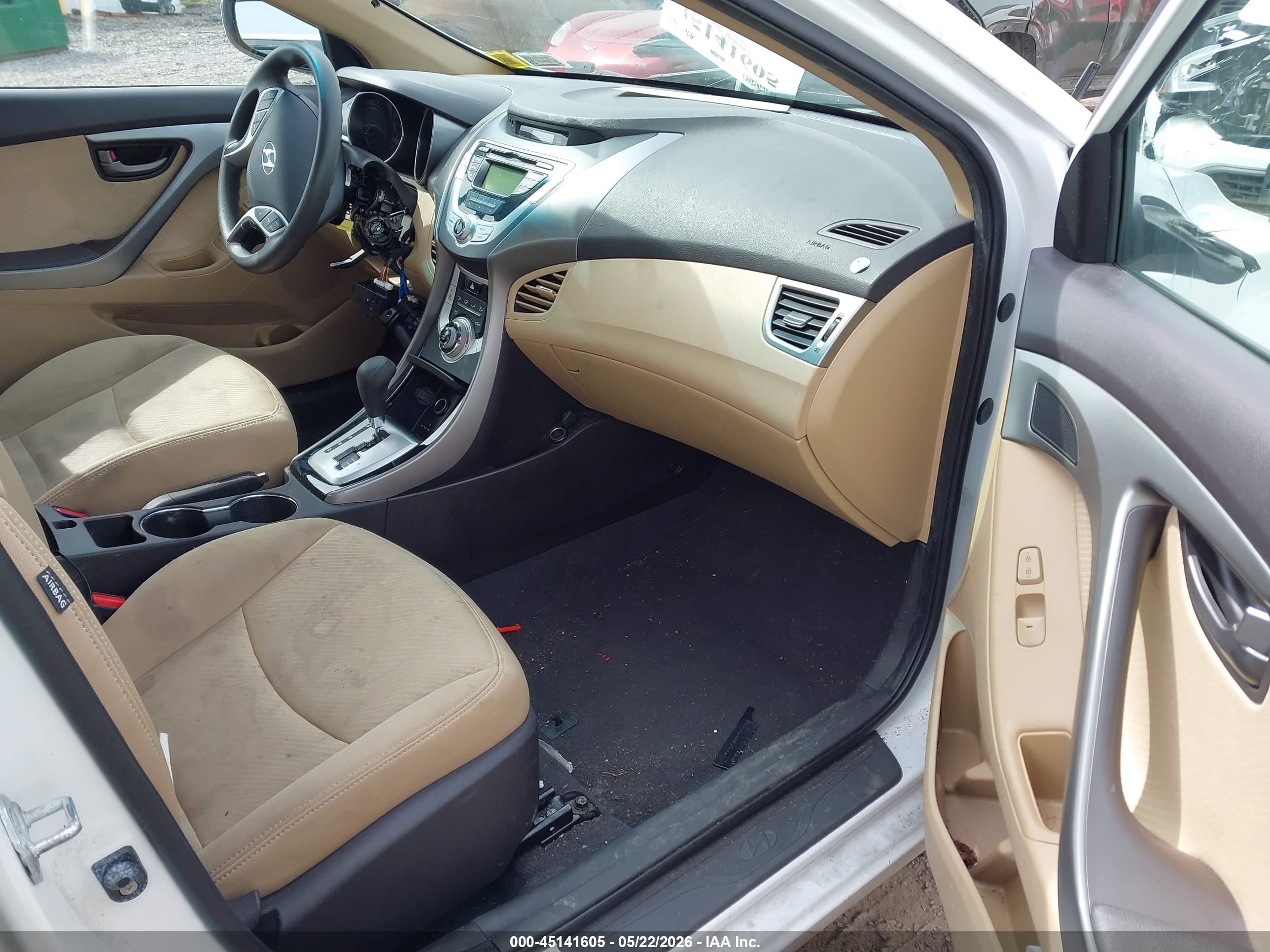2011 Hyundai Elantra Gls Белый vin: 5NPDH4AE5BH060356