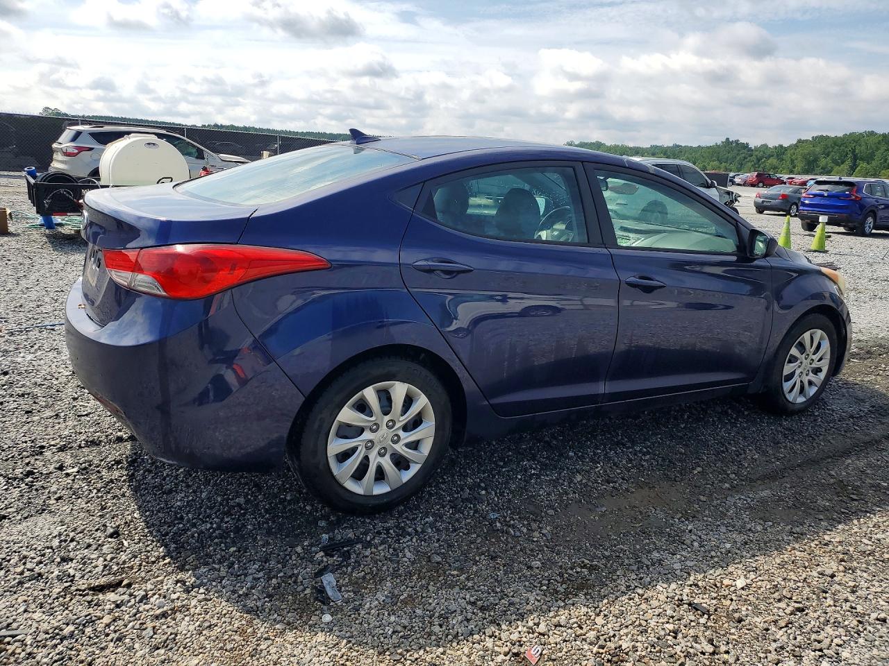 2011 Hyundai Elantra Gls Blue vin: 5NPDH4AE5BH061006