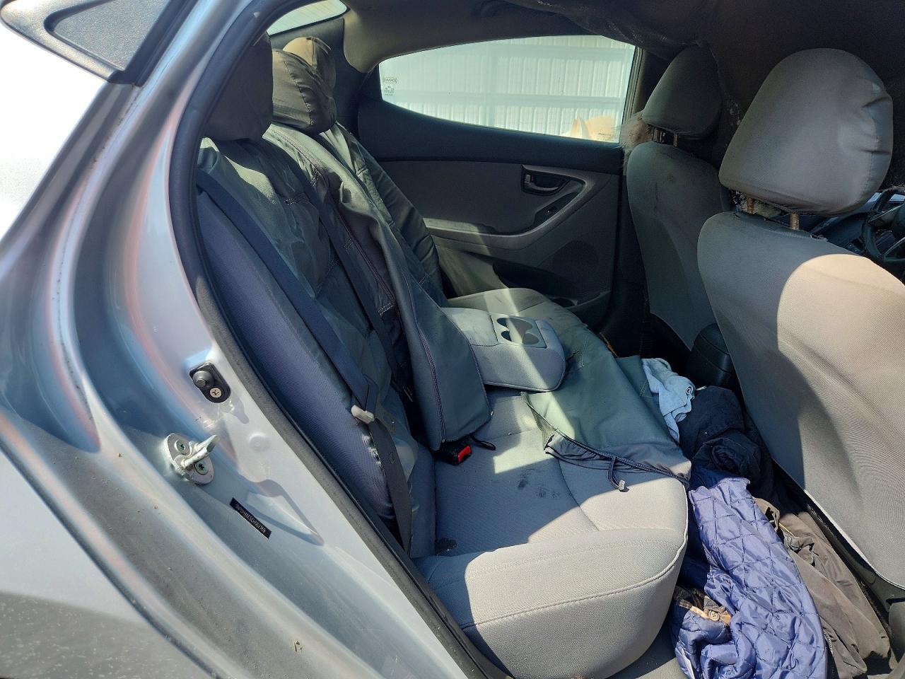 2012 Hyundai Elantra Gls Silver vin: 5NPDH4AE5CH062769