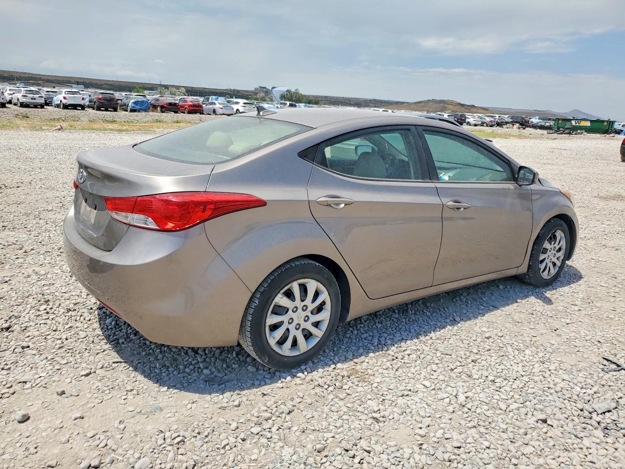 2012 Hyundai Elantra Gls Желто-коричневый vin: 5NPDH4AE5CH066823