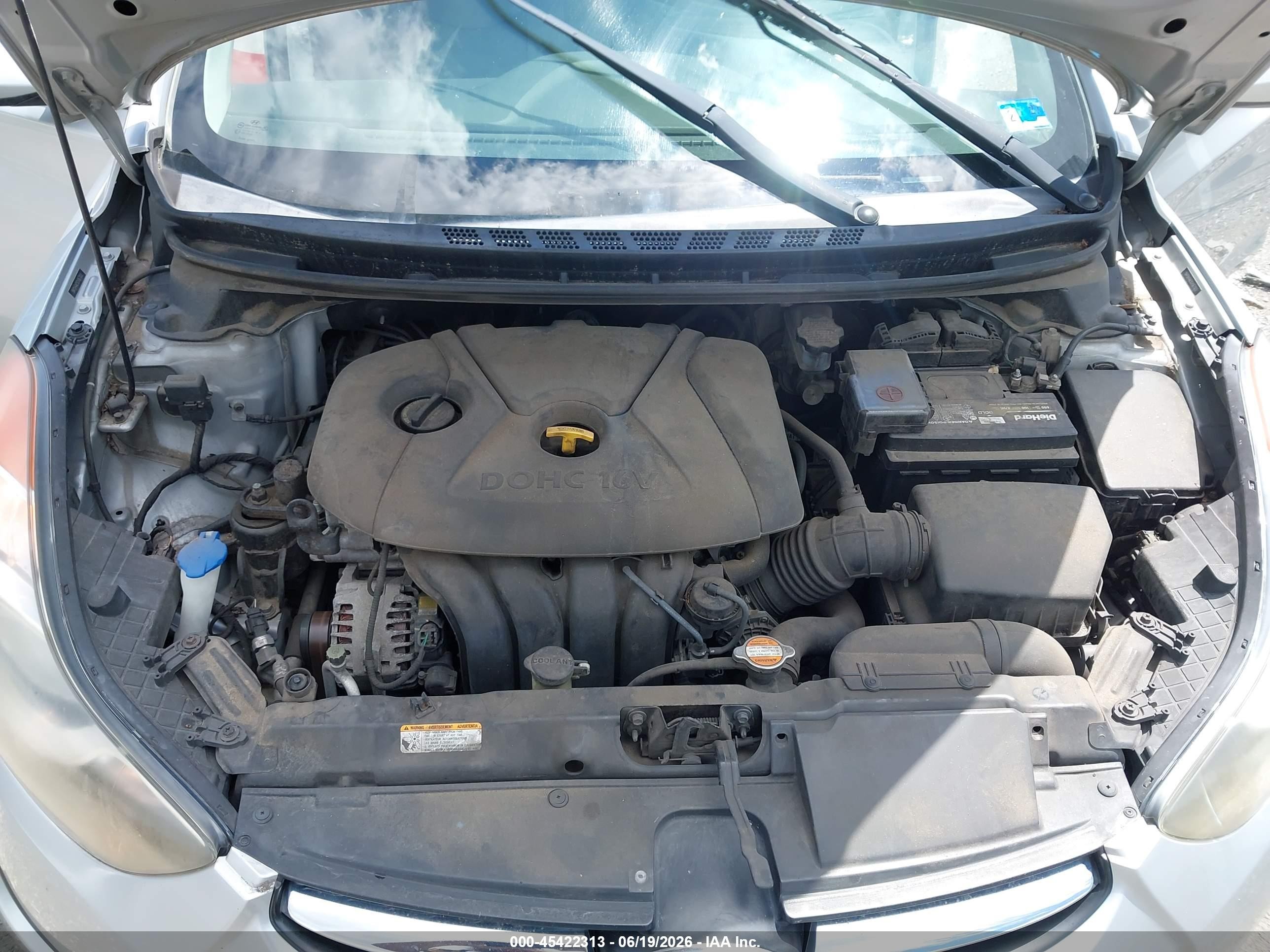 2012 Hyundai Elantra Gls Silver vin: 5NPDH4AE5CH067003