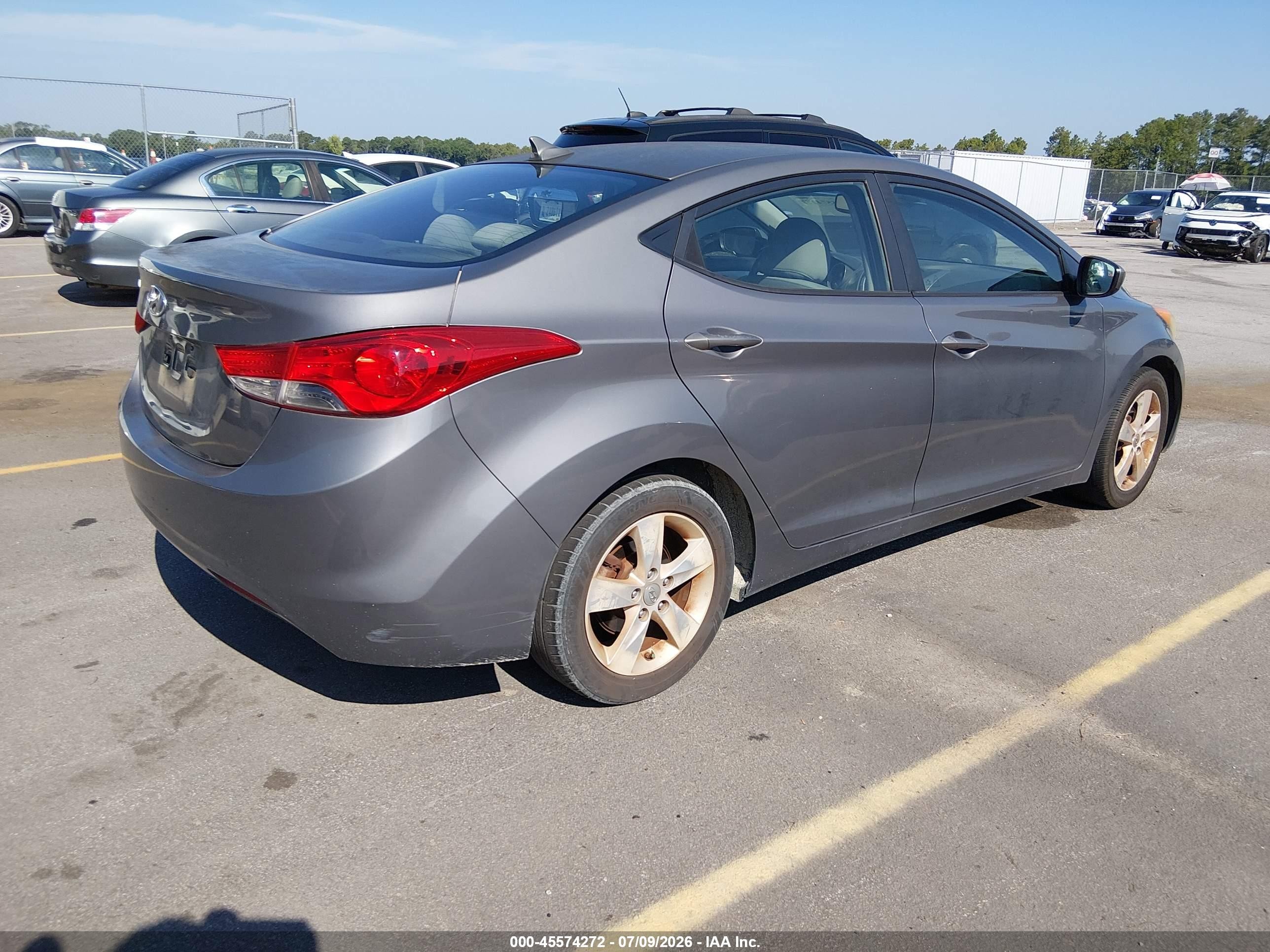 2012 Hyundai Elantra Gls Gray vin: 5NPDH4AE5CH086392